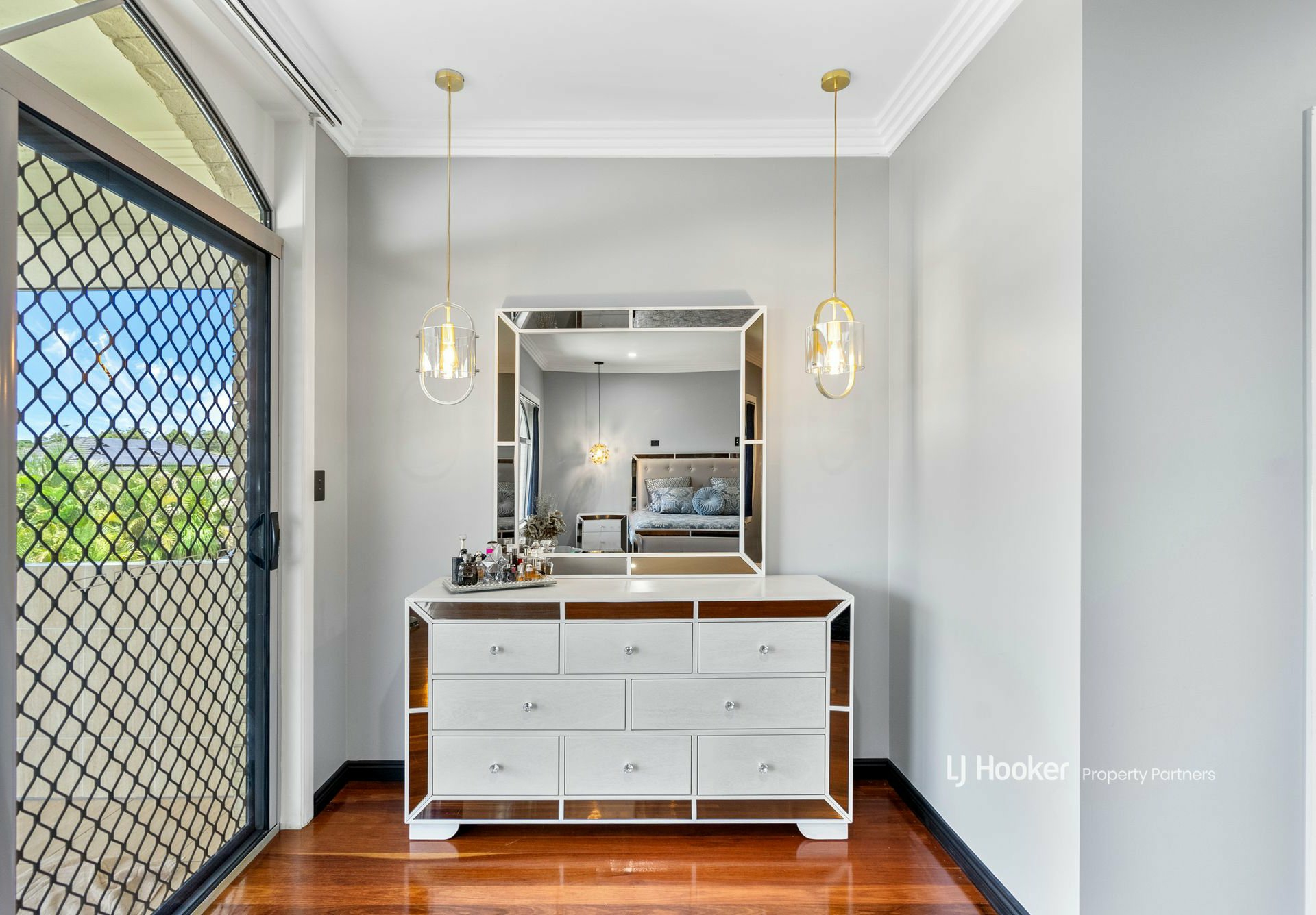19 Taylor Place, MACKENZIE