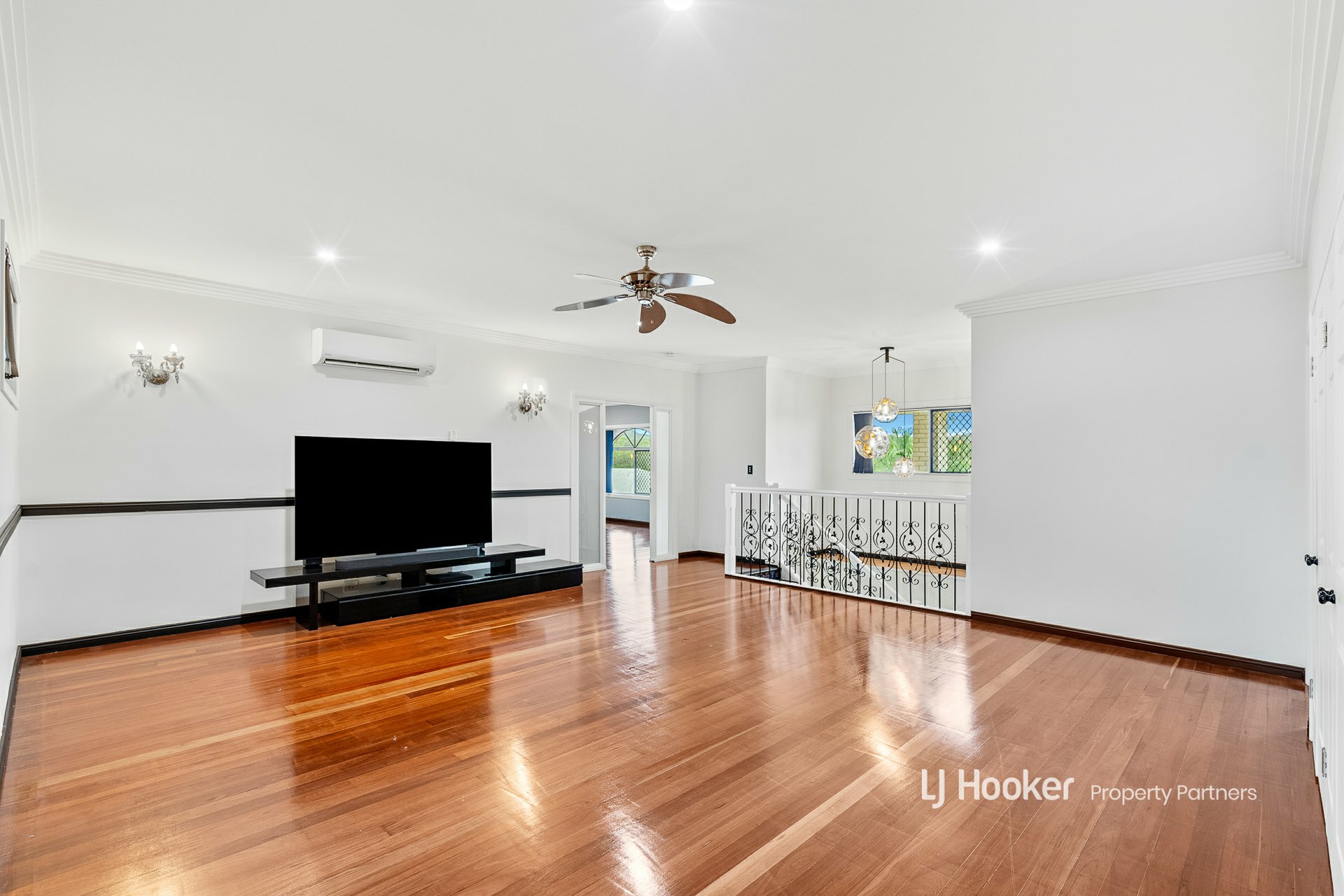19 Taylor Place, MACKENZIE