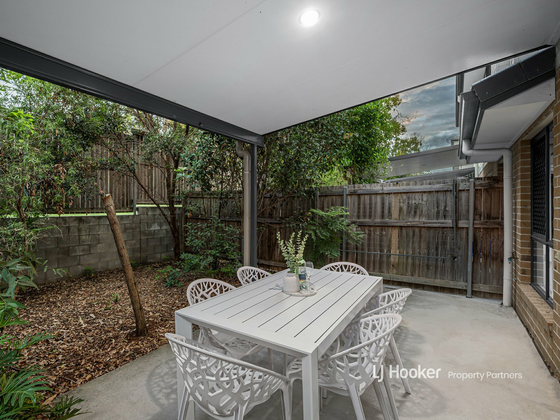 23/109 Dalmeny Street — photo 15 of 17