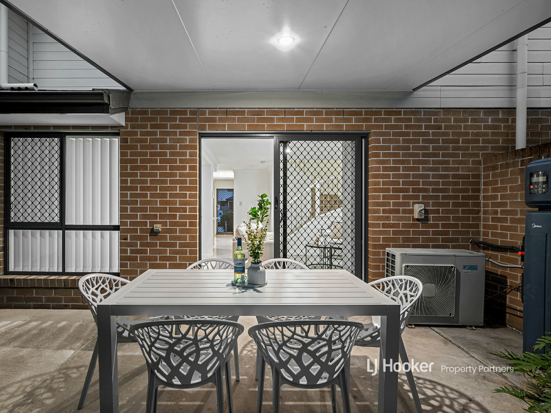 23/109 Dalmeny Street — photo 16 of 17