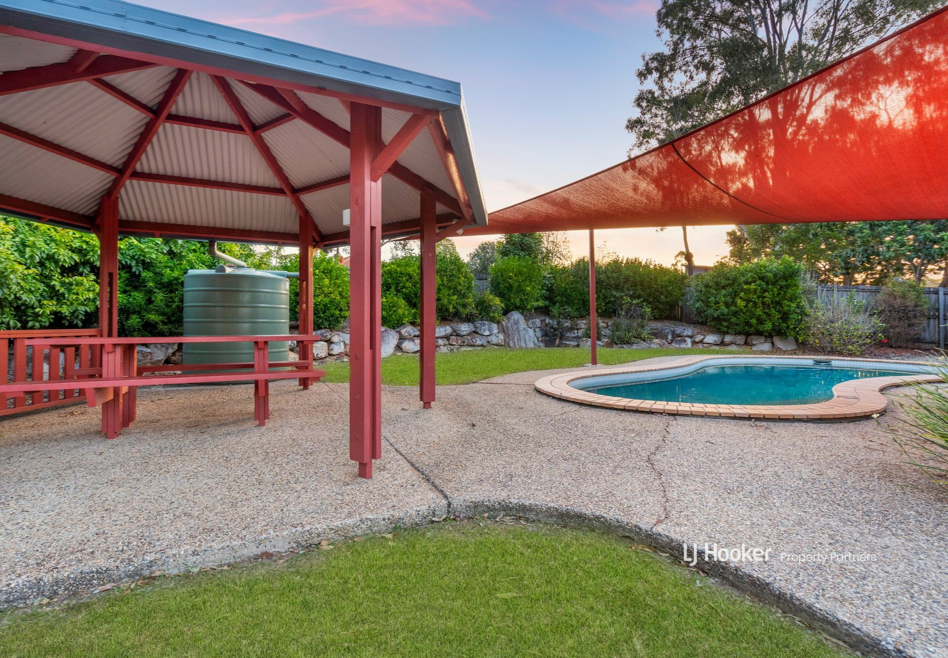 2/160 Chesterfield Crescent, KURABY