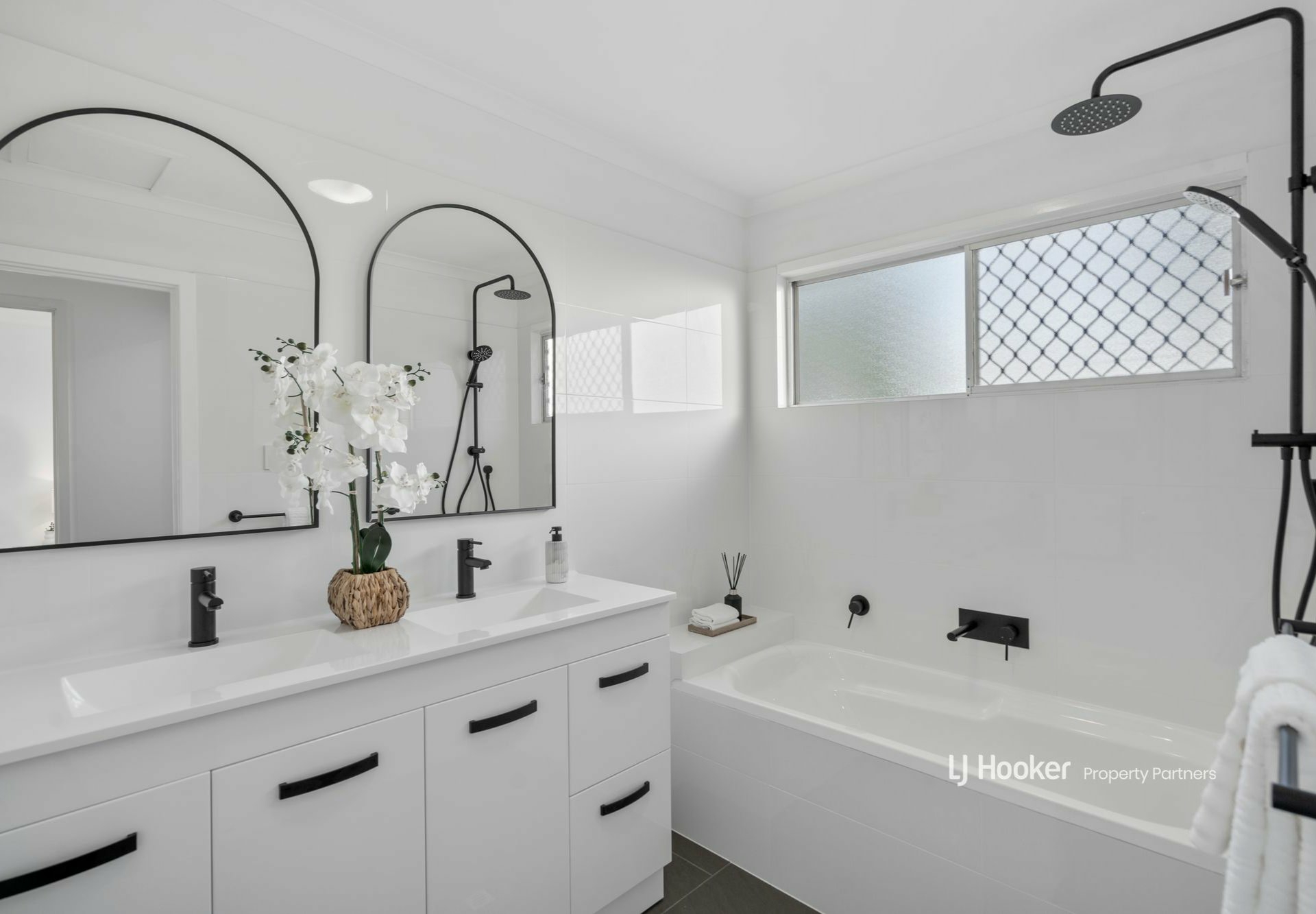 10 Zorina Street, BROWNS PLAINS