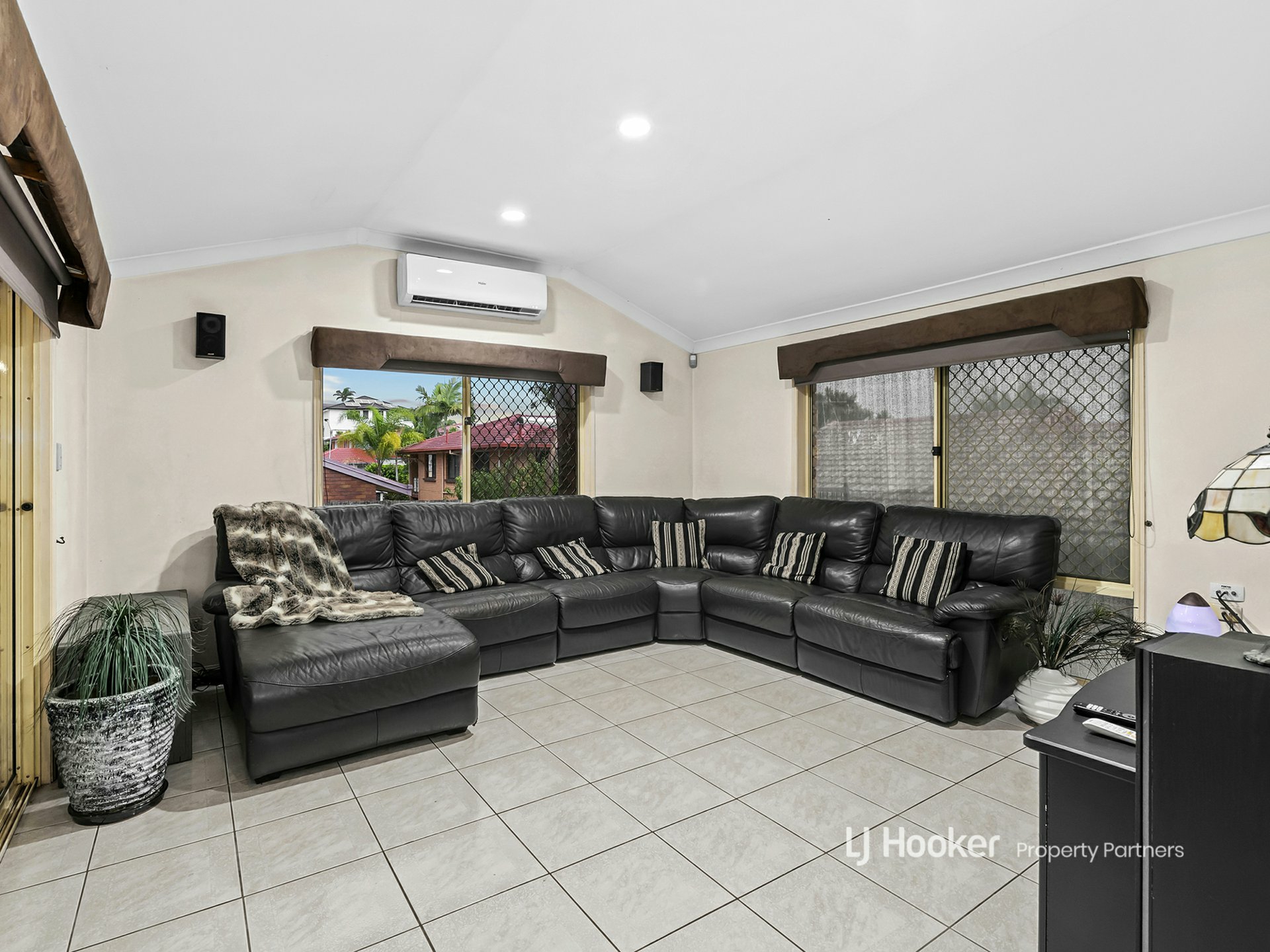 413 Kessels Road, Robertson