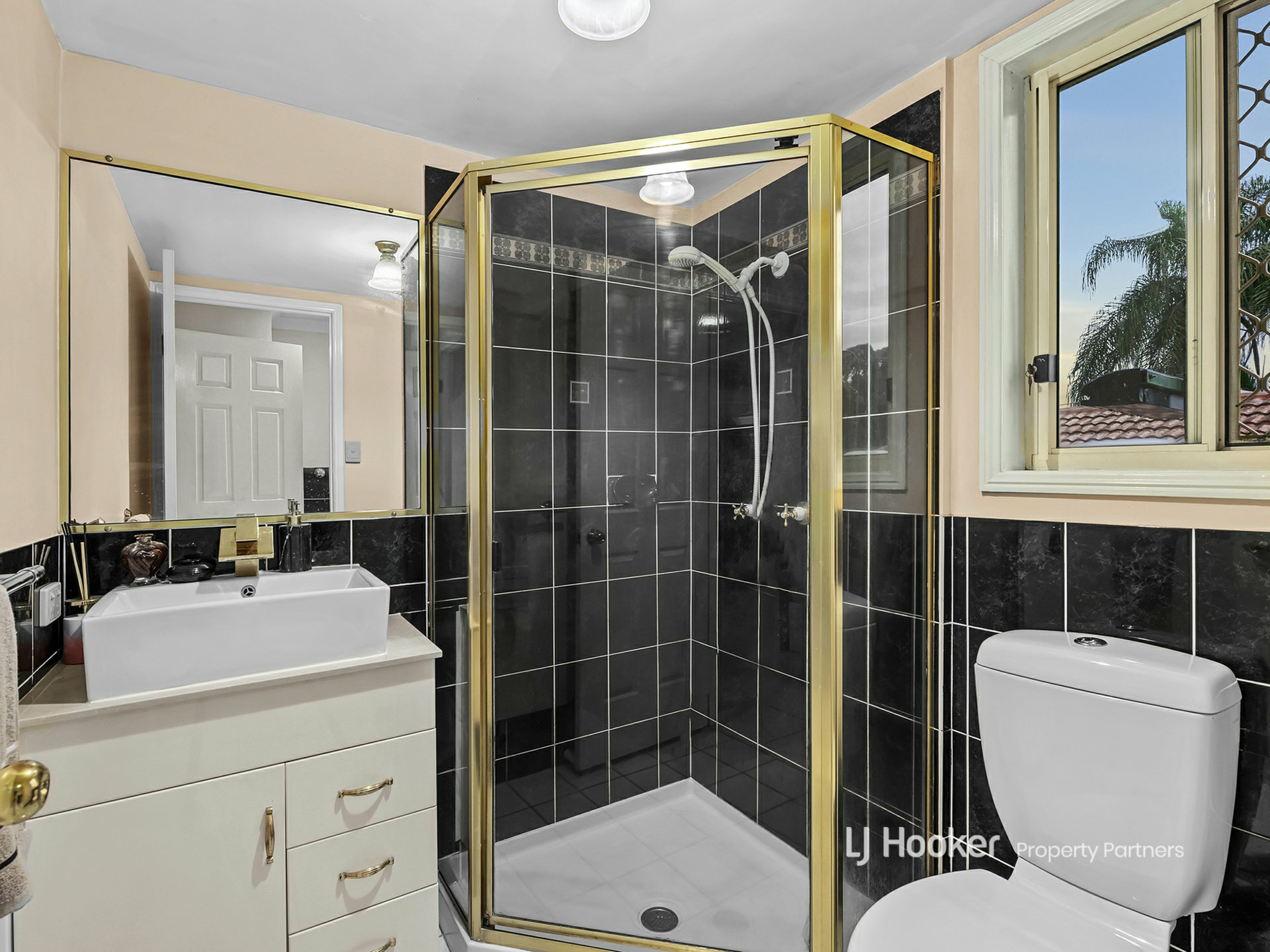 413 Kessels Road, Robertson