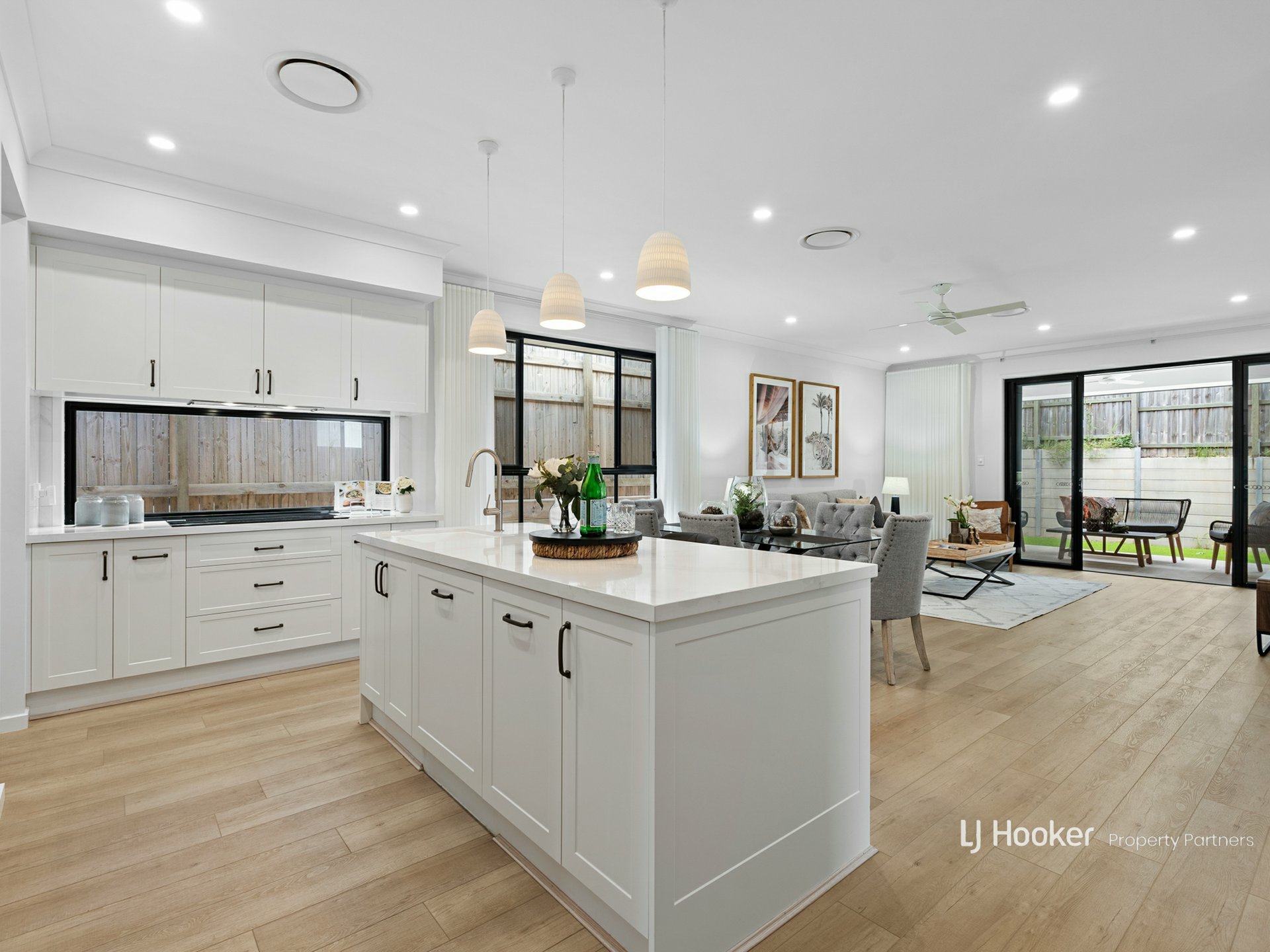 69 Fenwick Crescent, ALGESTER