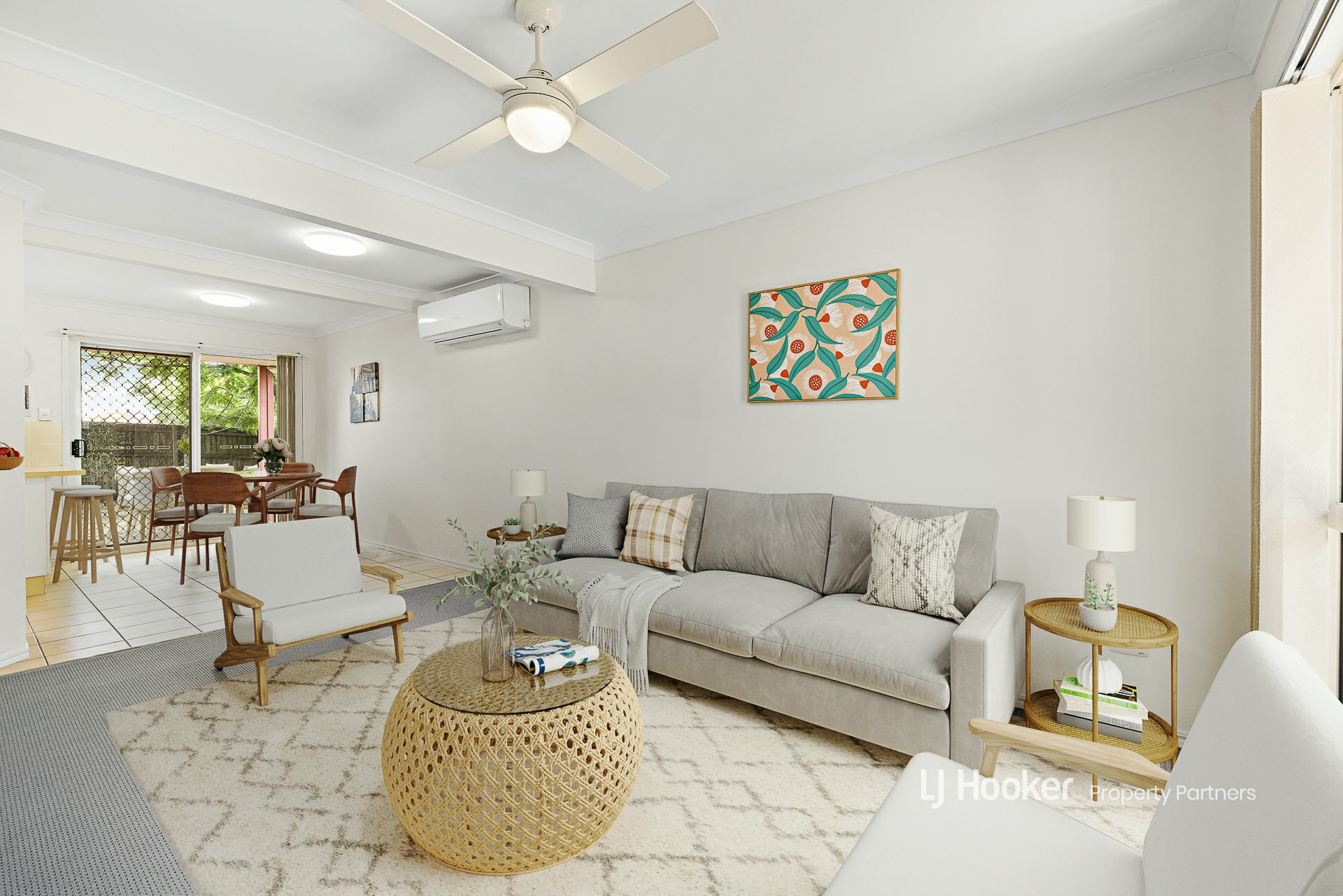 28/8 Honeysuckle Way, CALAMVALE