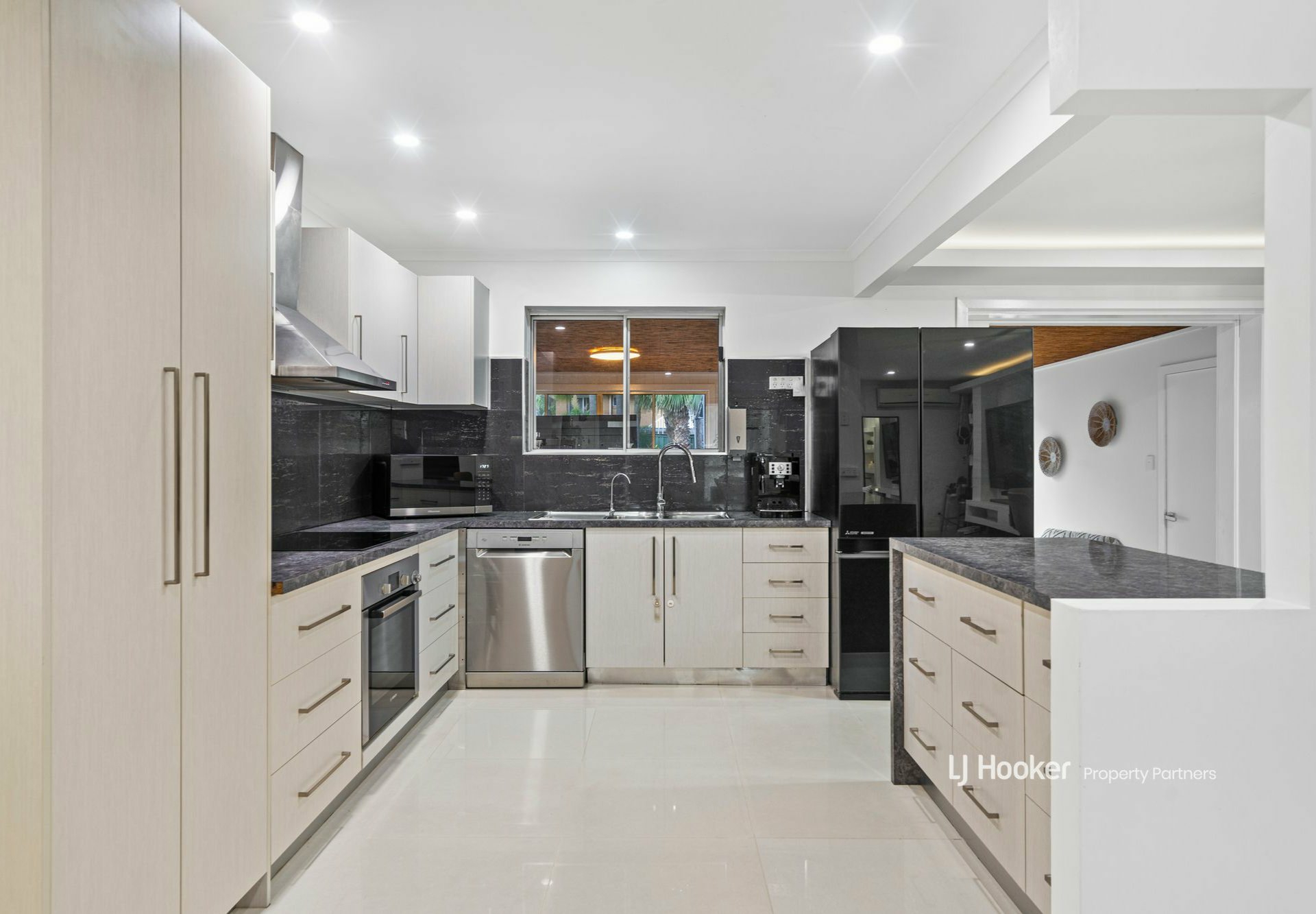 20 Saratoga Street, BROWNS PLAINS
