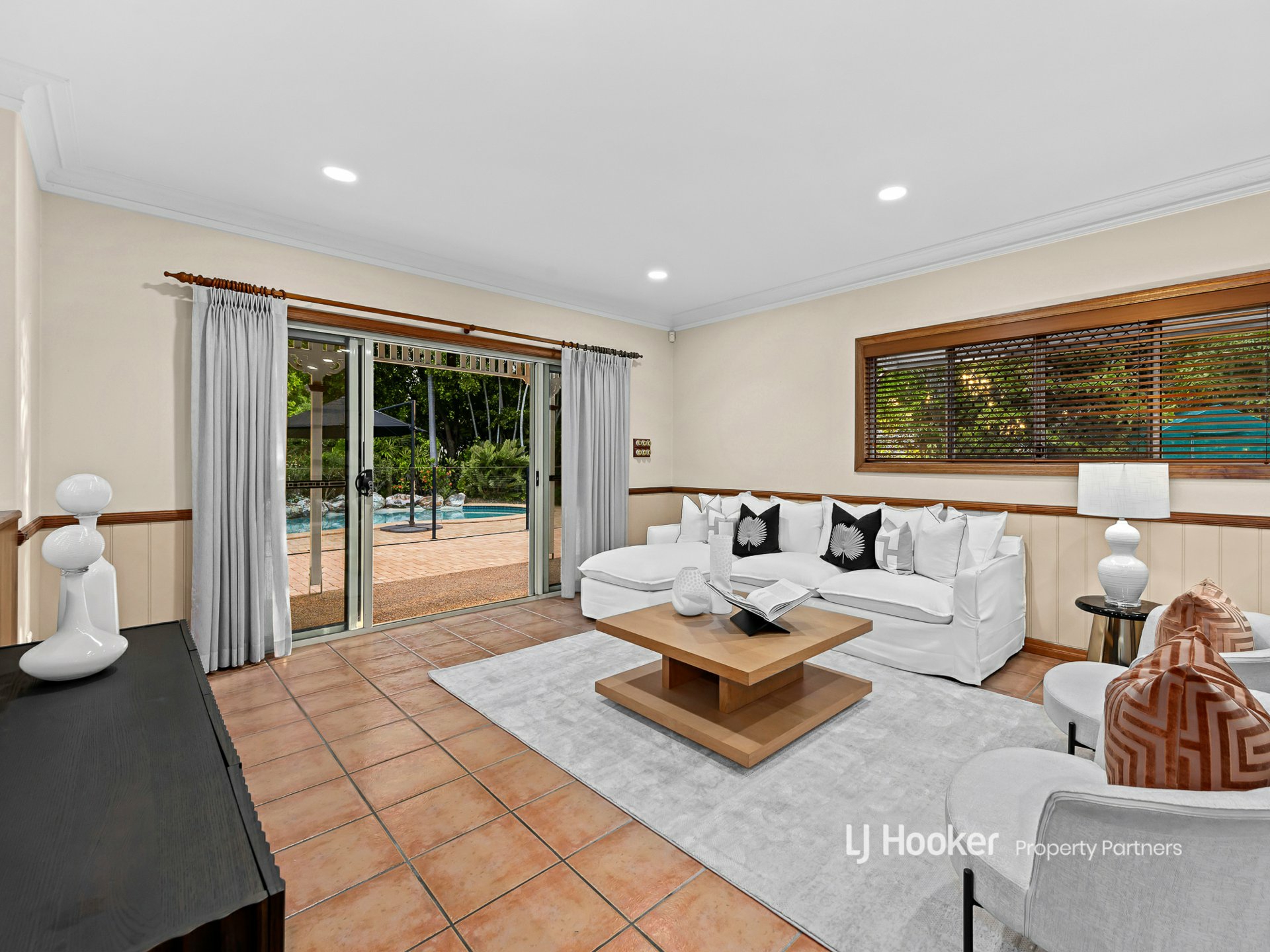 112 Bleasby Road, EIGHT MILE PLAINS