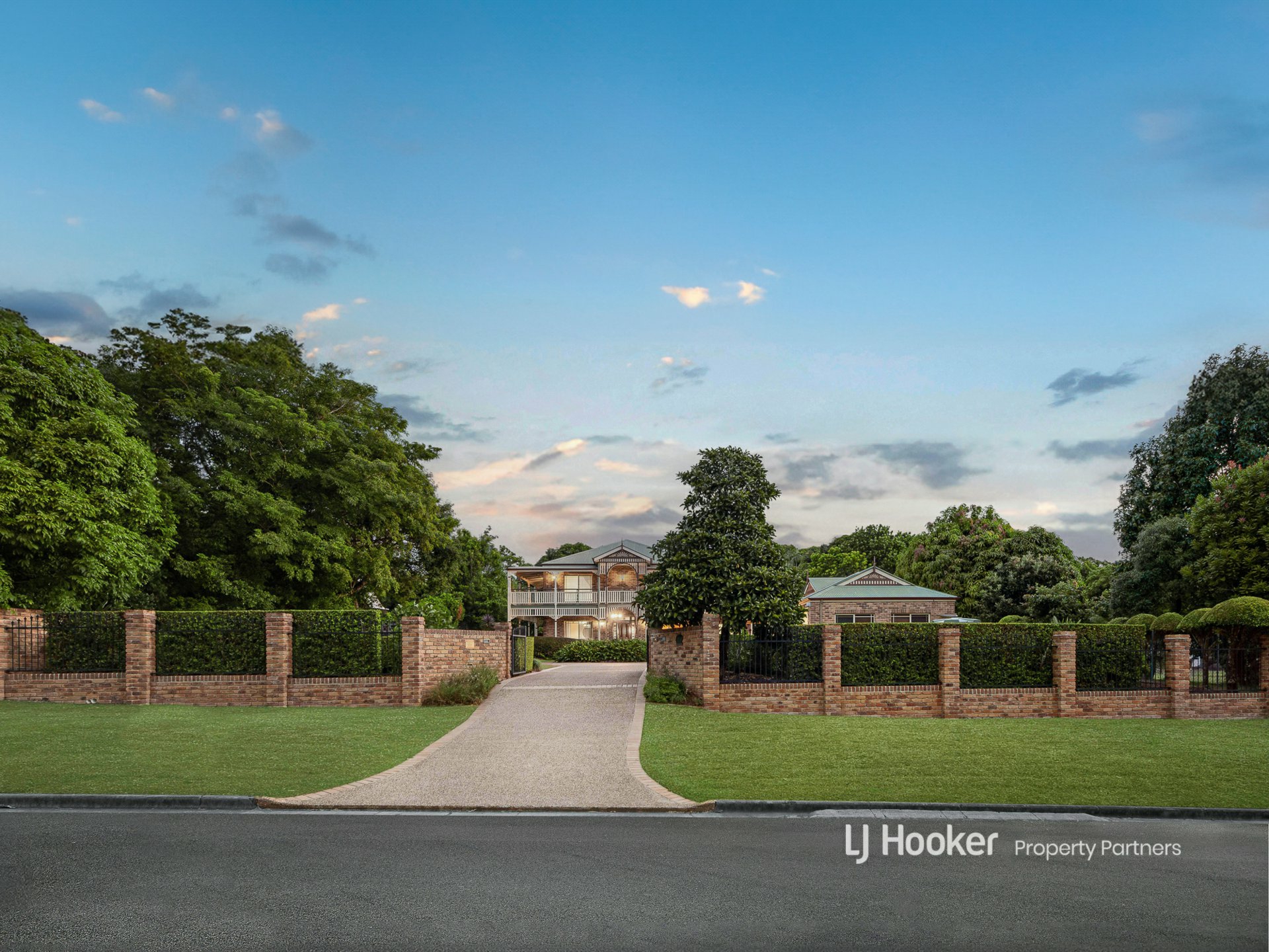 112 Bleasby Road, EIGHT MILE PLAINS