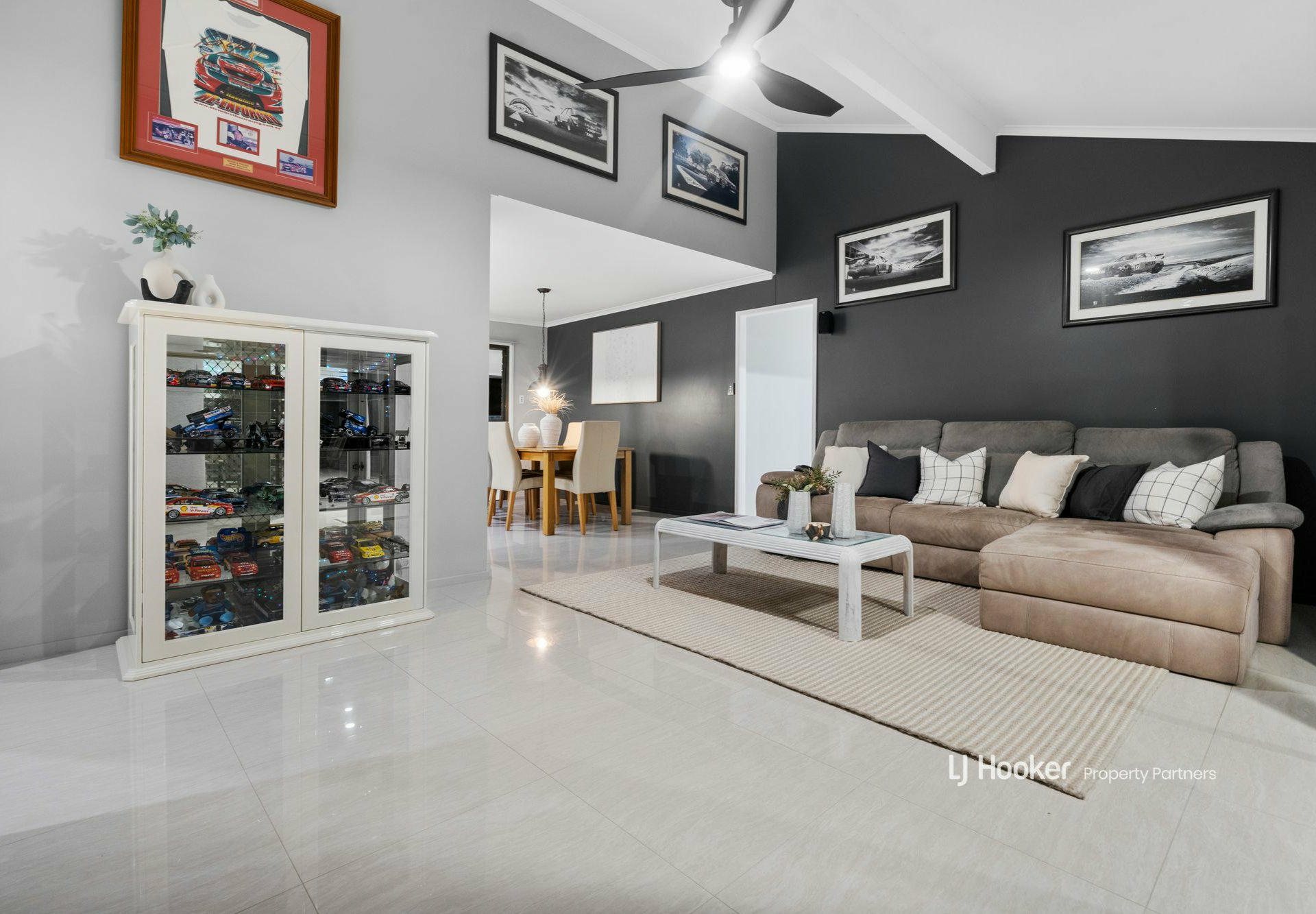 44 Coleman Crescent, SPRINGWOOD
