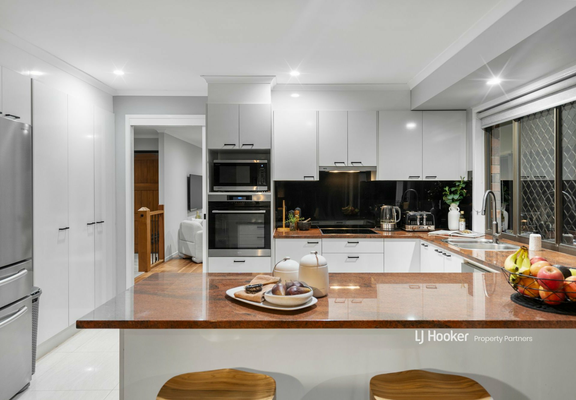 44 Coleman Crescent, SPRINGWOOD