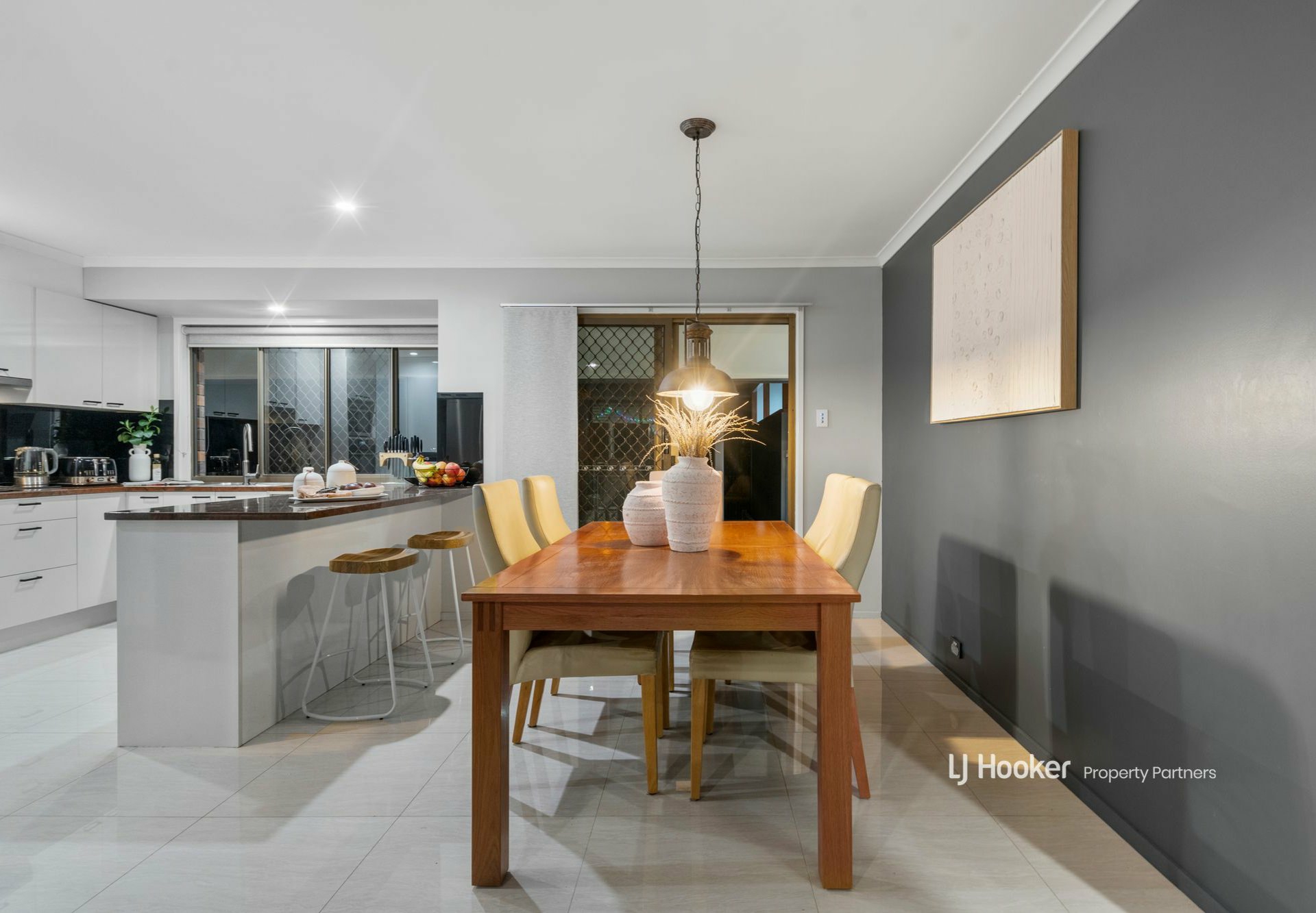 44 Coleman Crescent, SPRINGWOOD