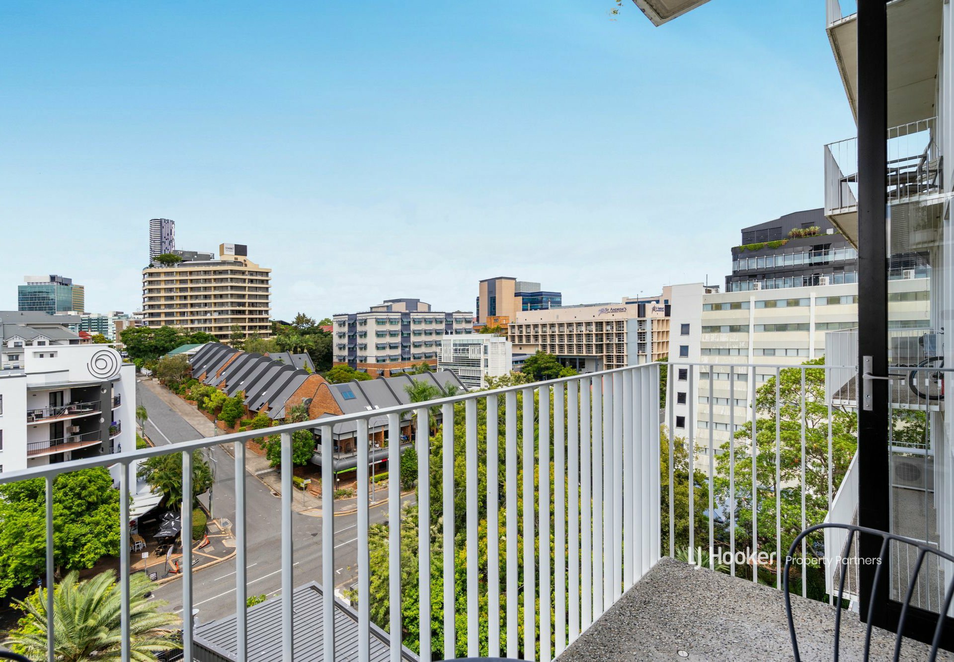 919/477 Boundary Street, SPRING HILL
