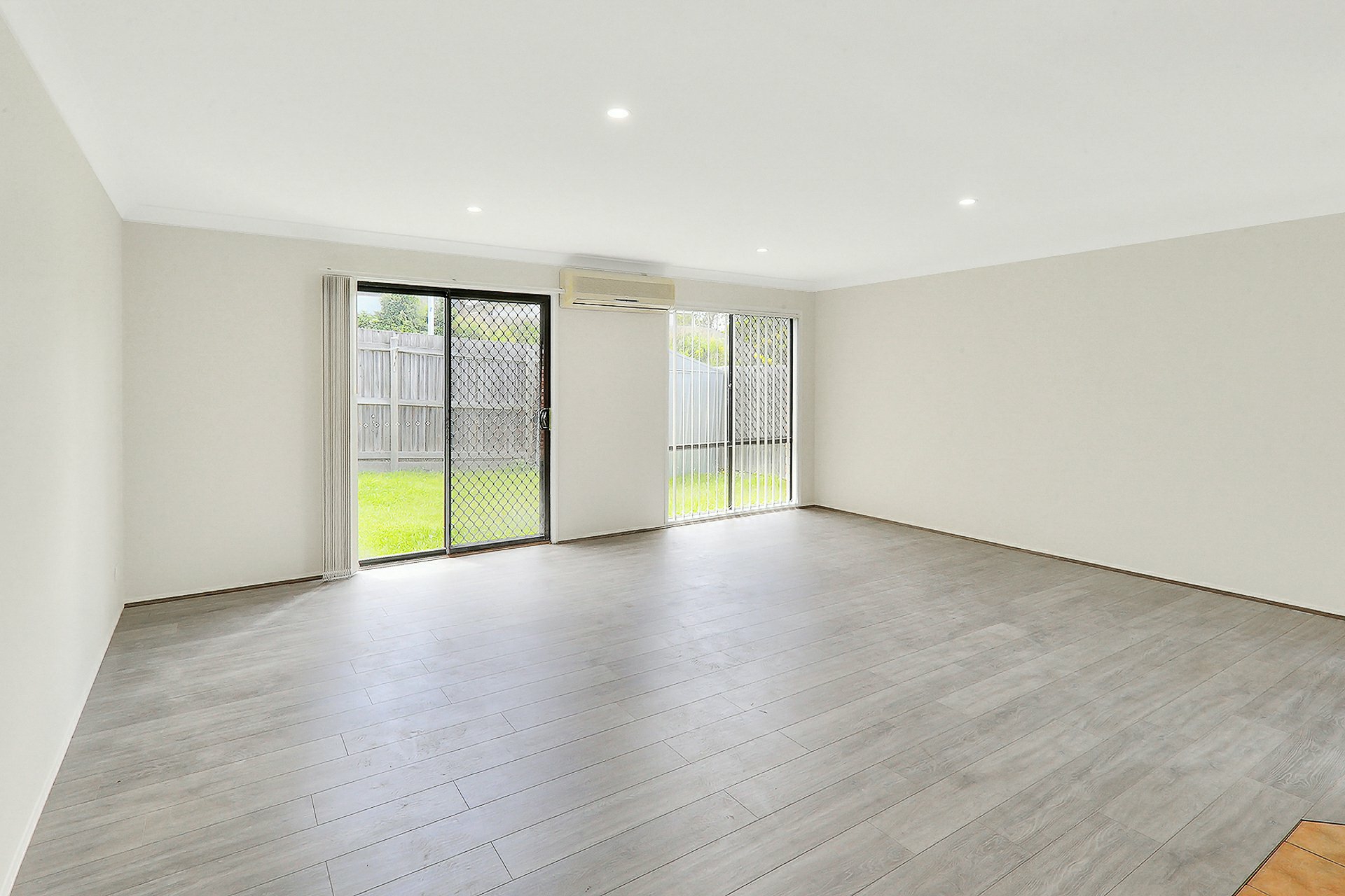 2 Mount Walker Court, ALGESTER