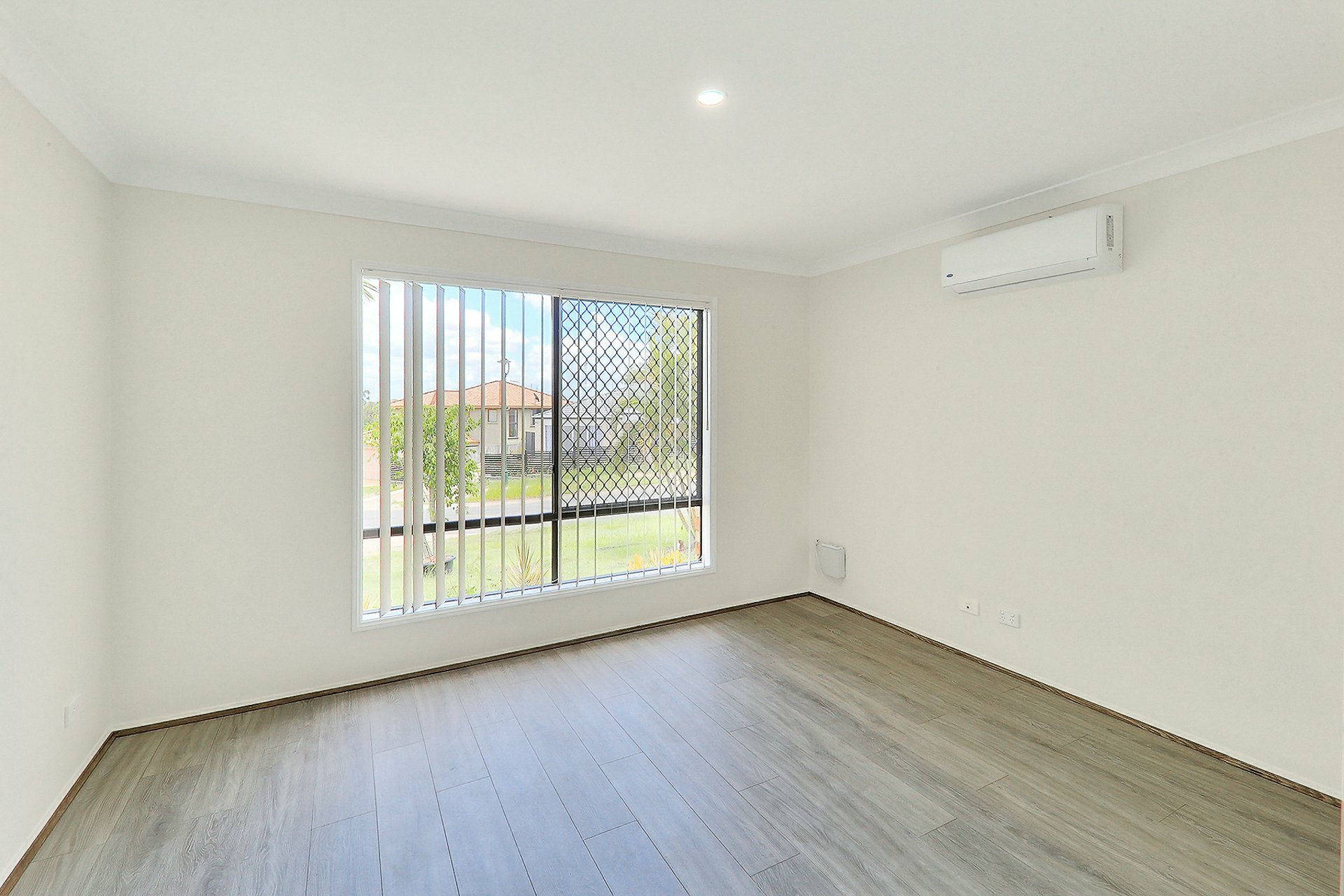 2 Mount Walker Court, ALGESTER