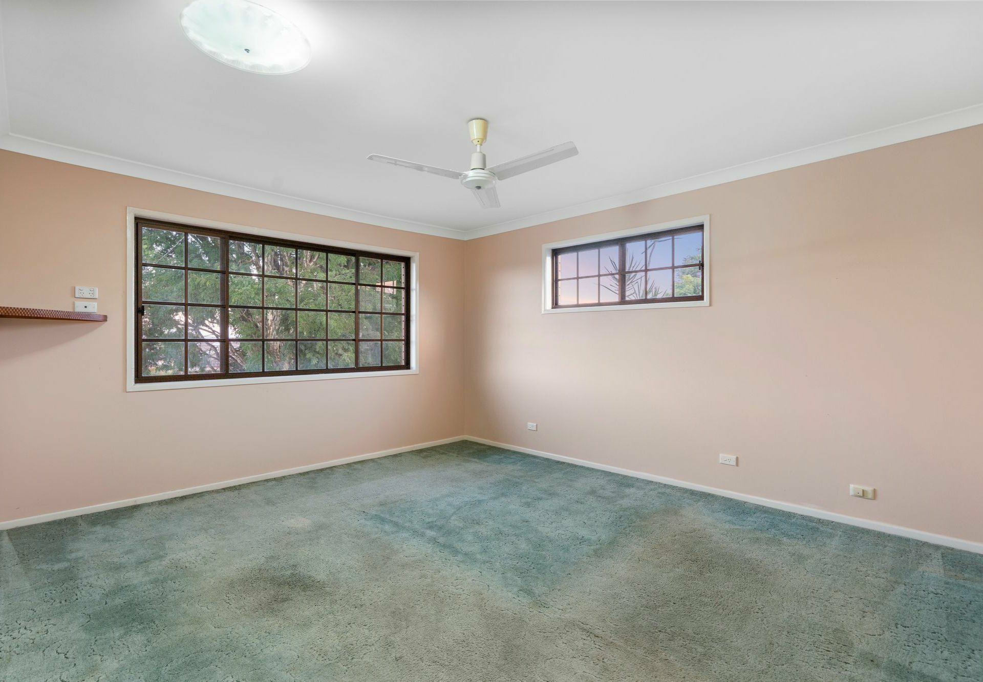 10 Genoa Street, MACGREGOR