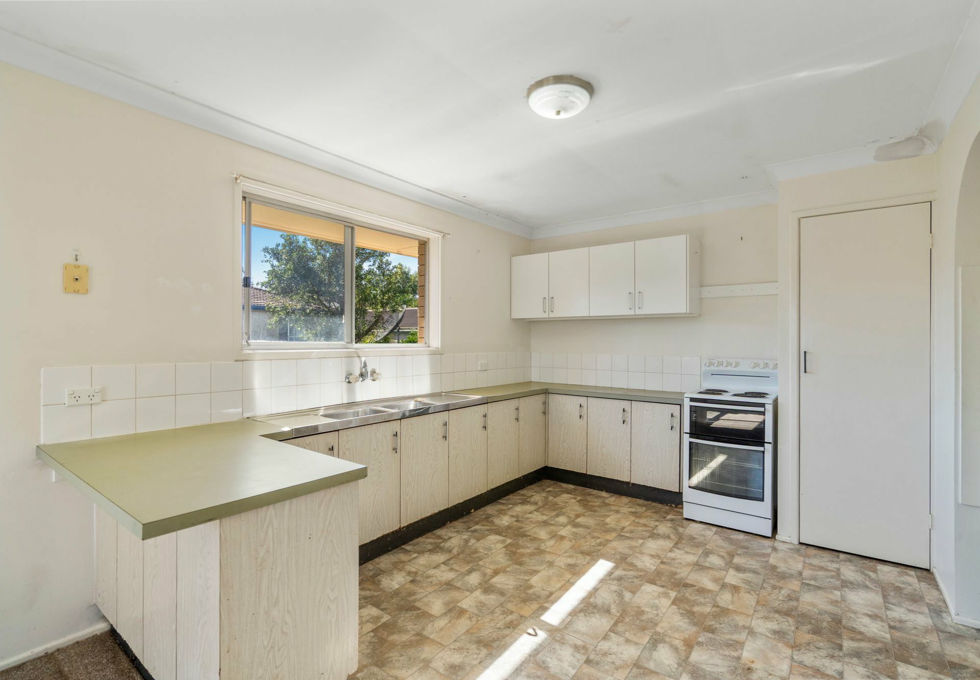 11 Booyong Street, ALGESTER