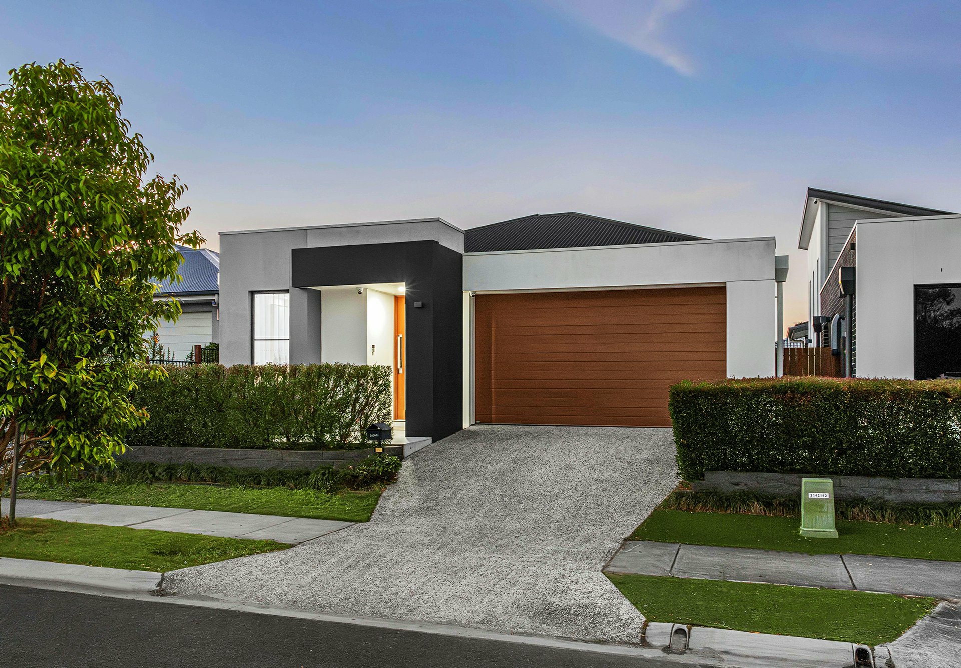 25 Livingstone Street, LOGAN RESERVE
