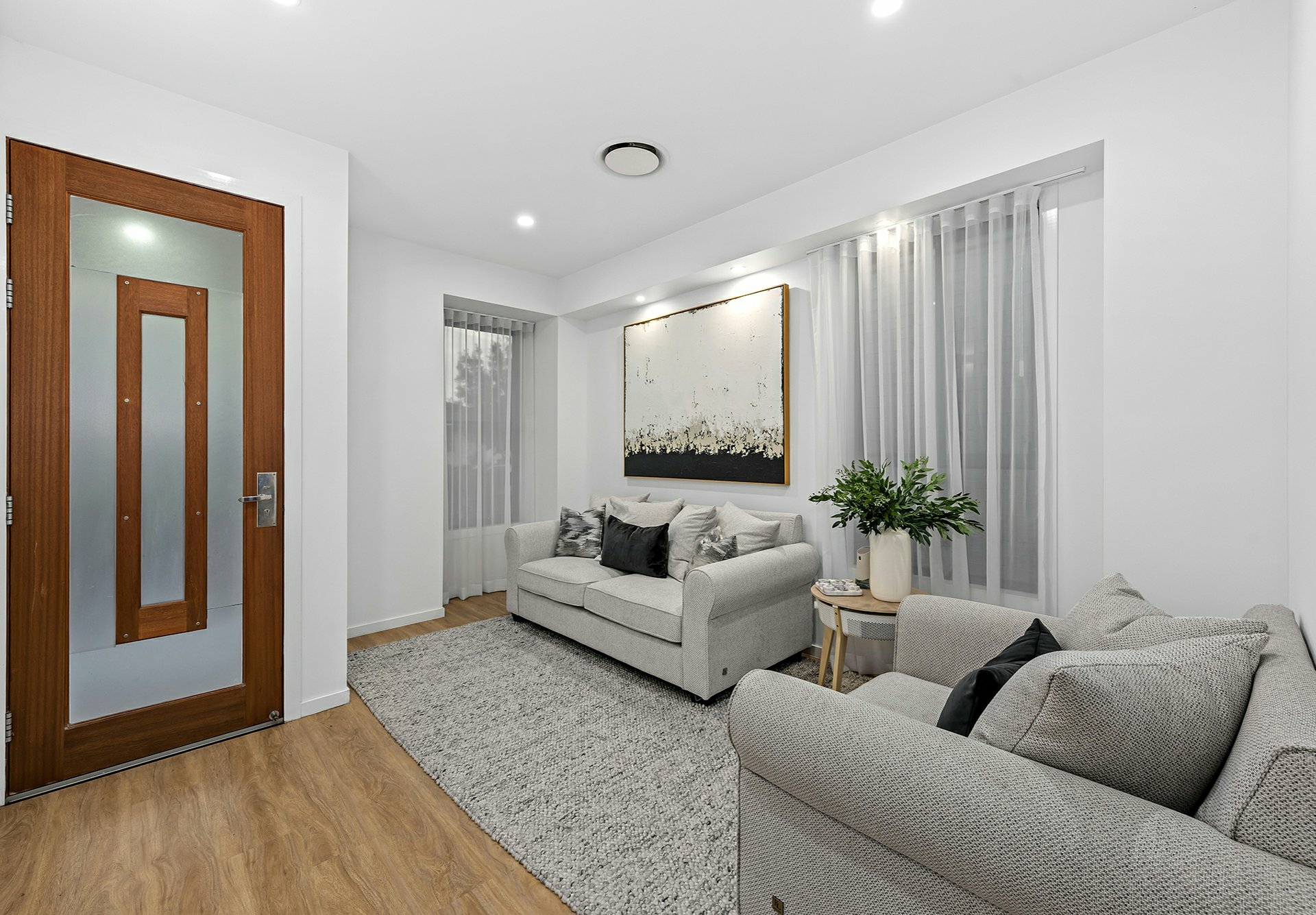 25 Livingstone Street, LOGAN RESERVE