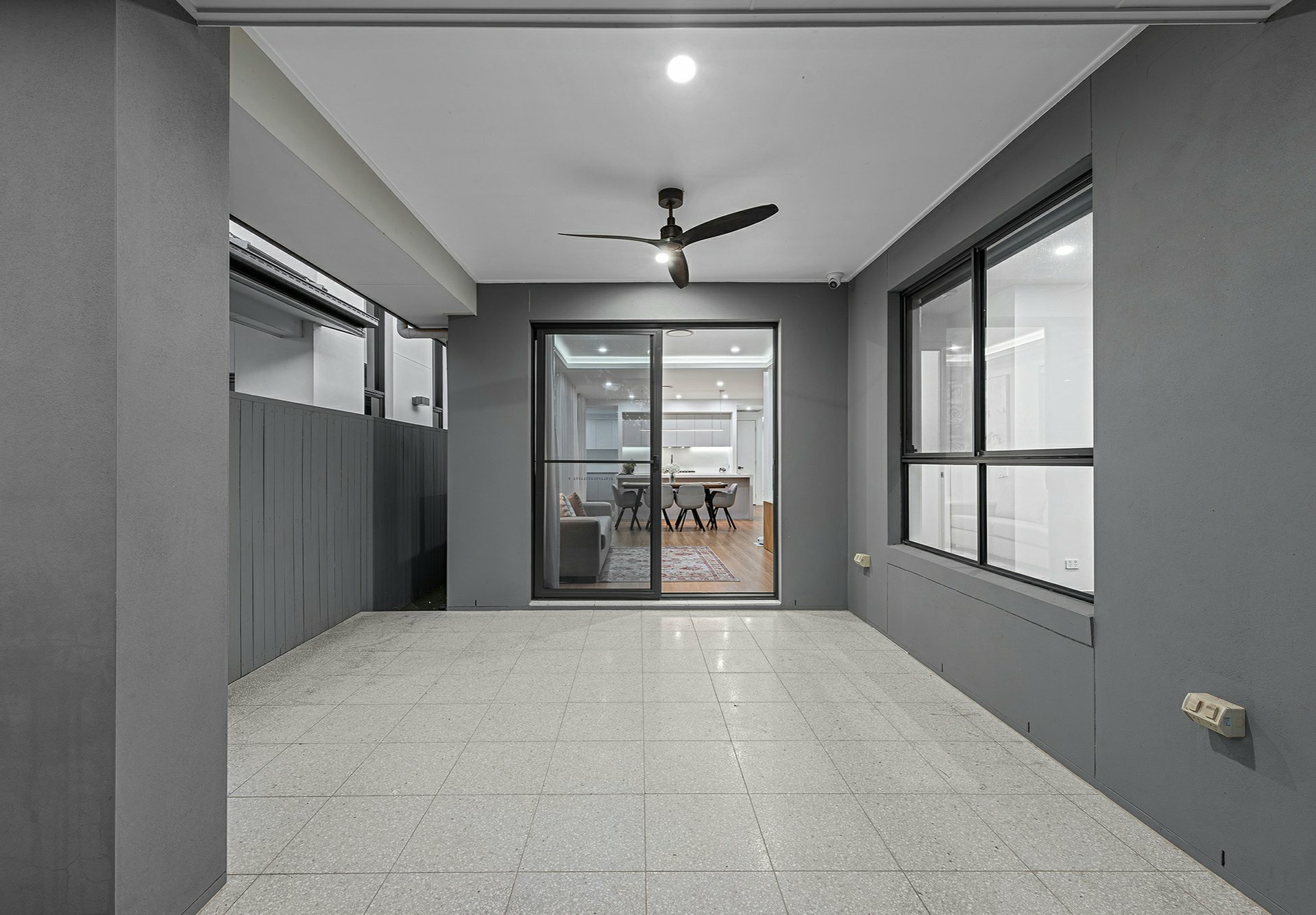 25 Livingstone Street, LOGAN RESERVE