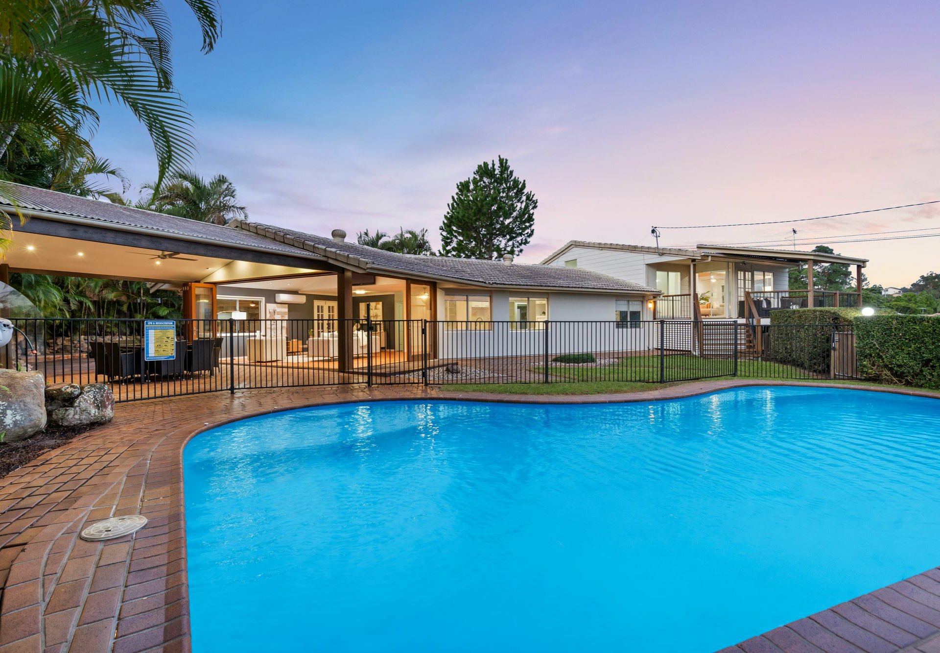 16 Cynthia Crescent, SPRINGWOOD