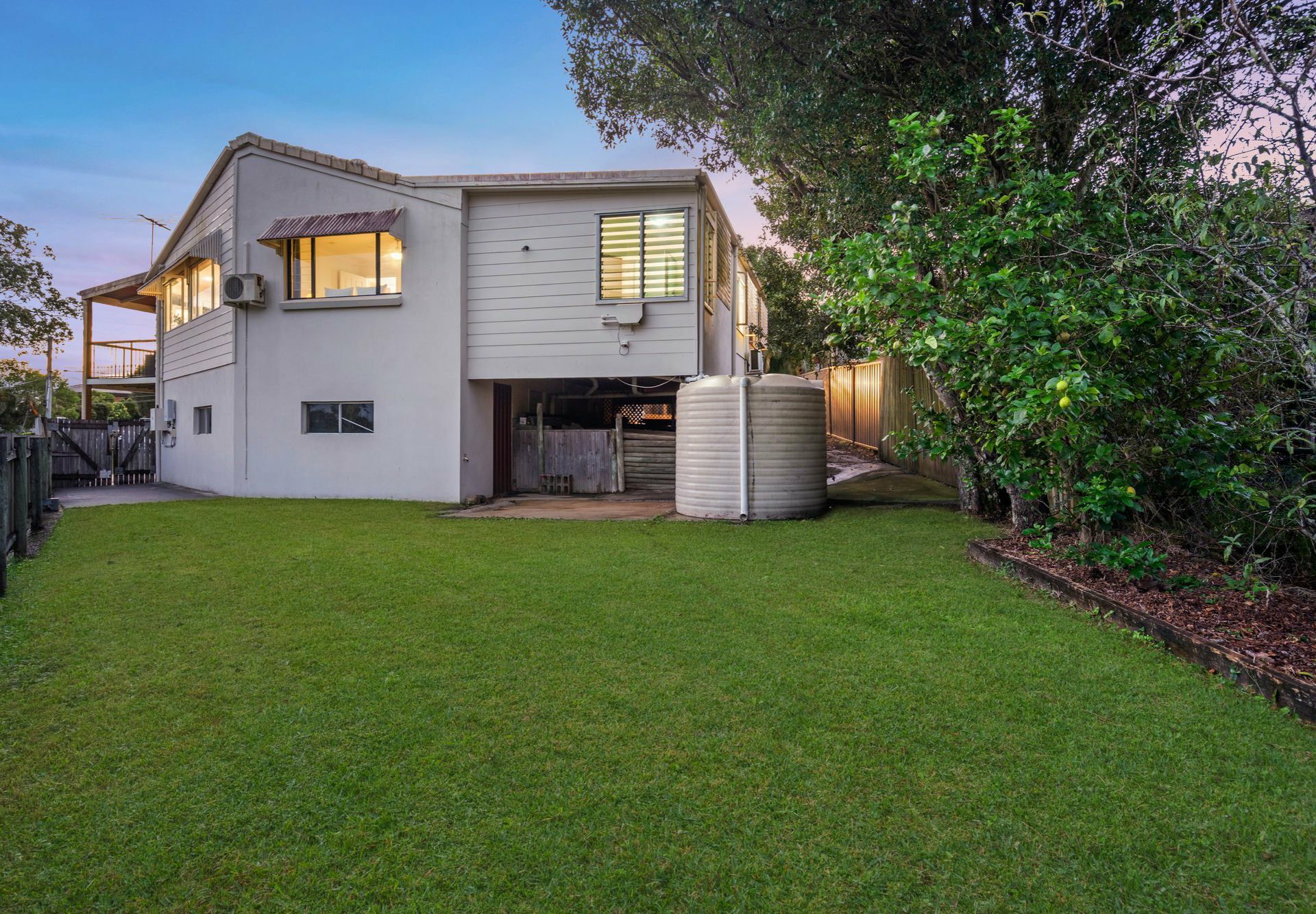 16 Cynthia Crescent, SPRINGWOOD