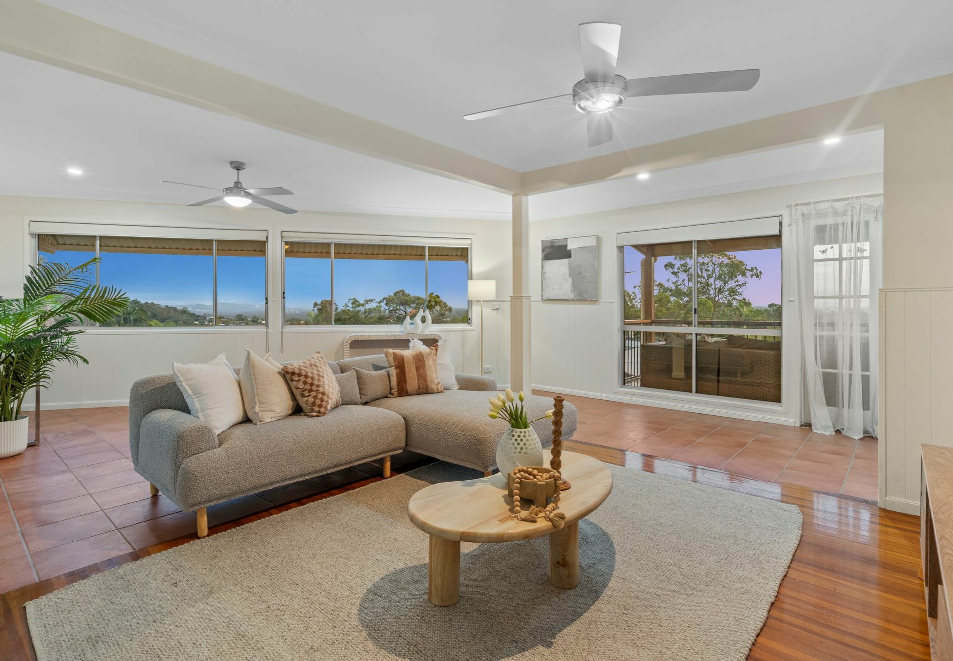 16 Cynthia Crescent, SPRINGWOOD