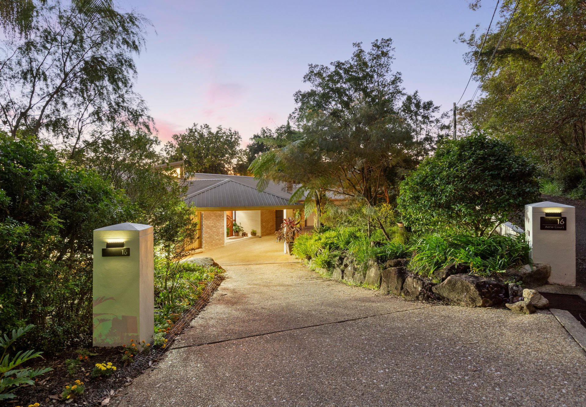 14-16 Aerie Court, SPRINGWOOD