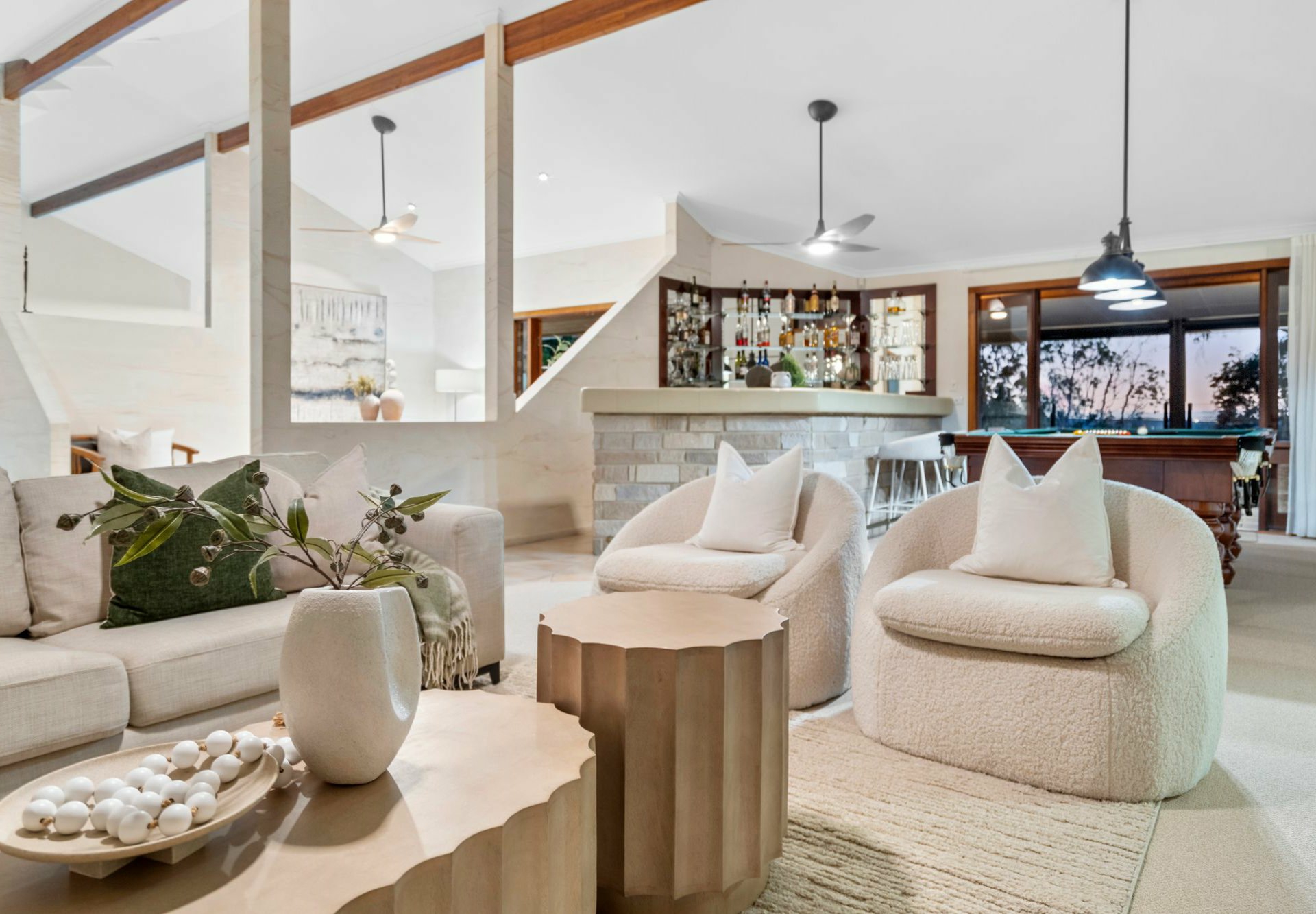 14-16 Aerie Court, SPRINGWOOD