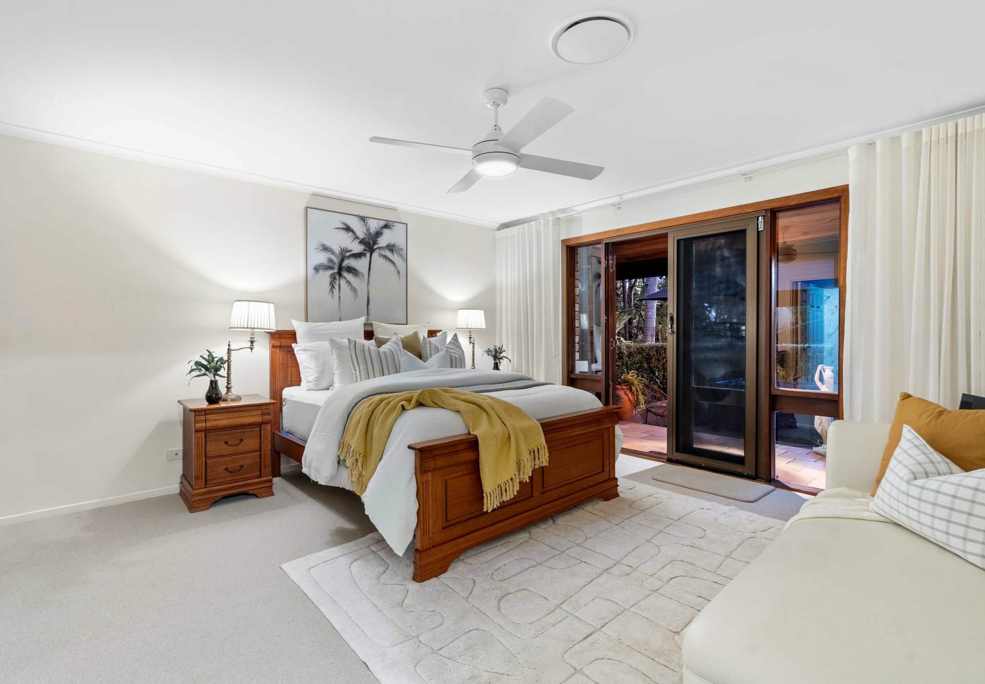 14-16 Aerie Court, SPRINGWOOD