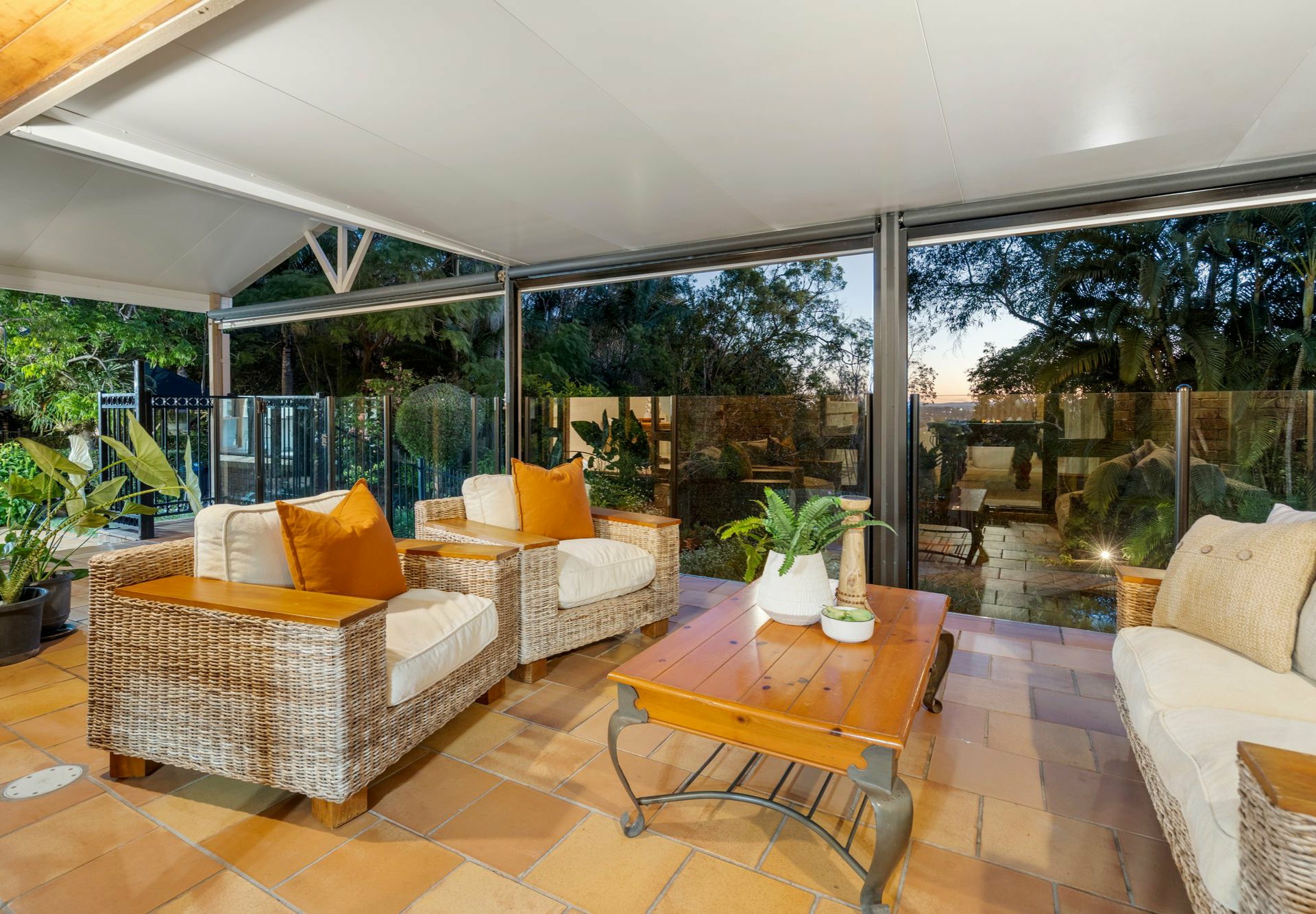 14-16 Aerie Court, SPRINGWOOD