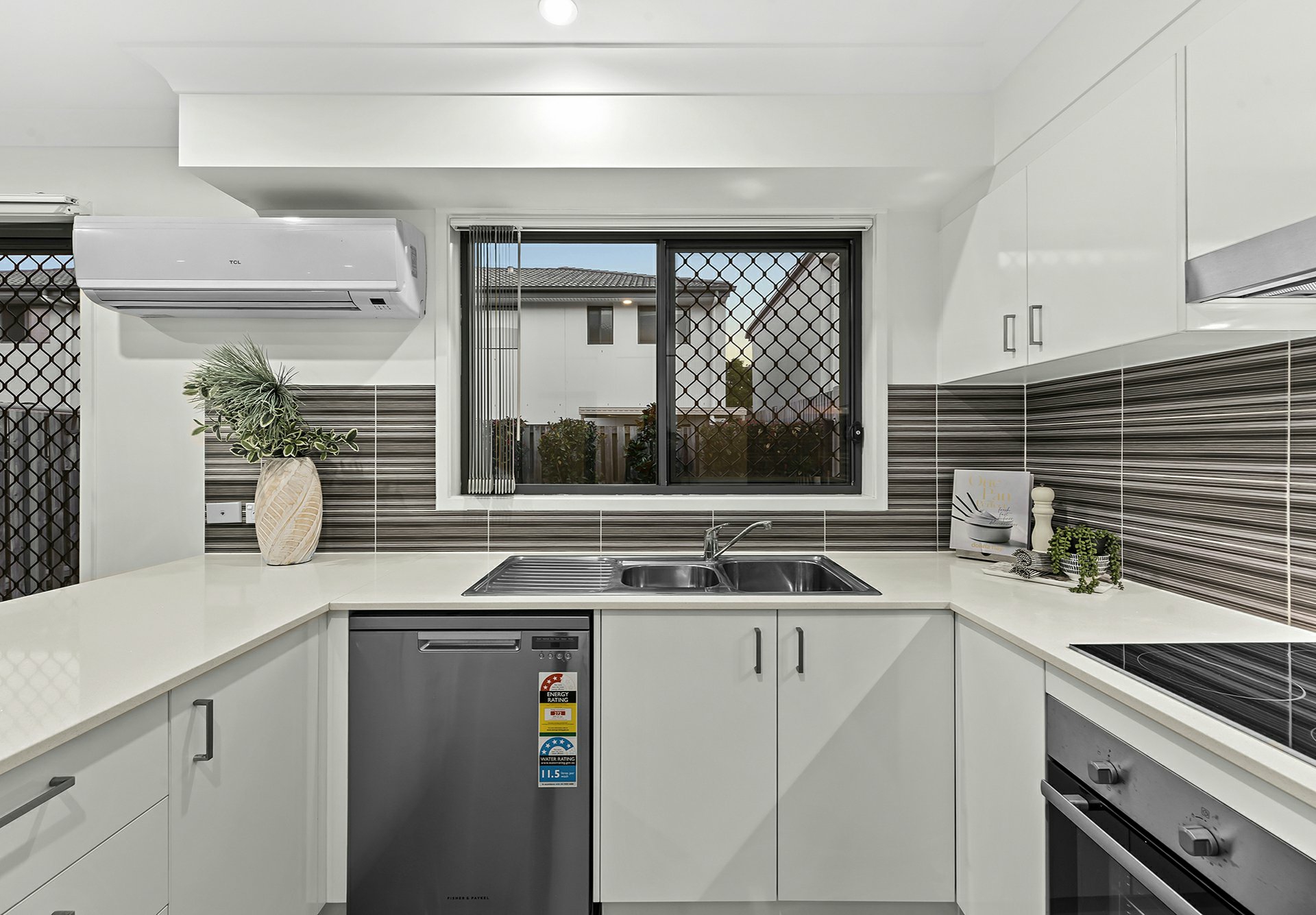 35/9 Eduard Place, CALAMVALE
