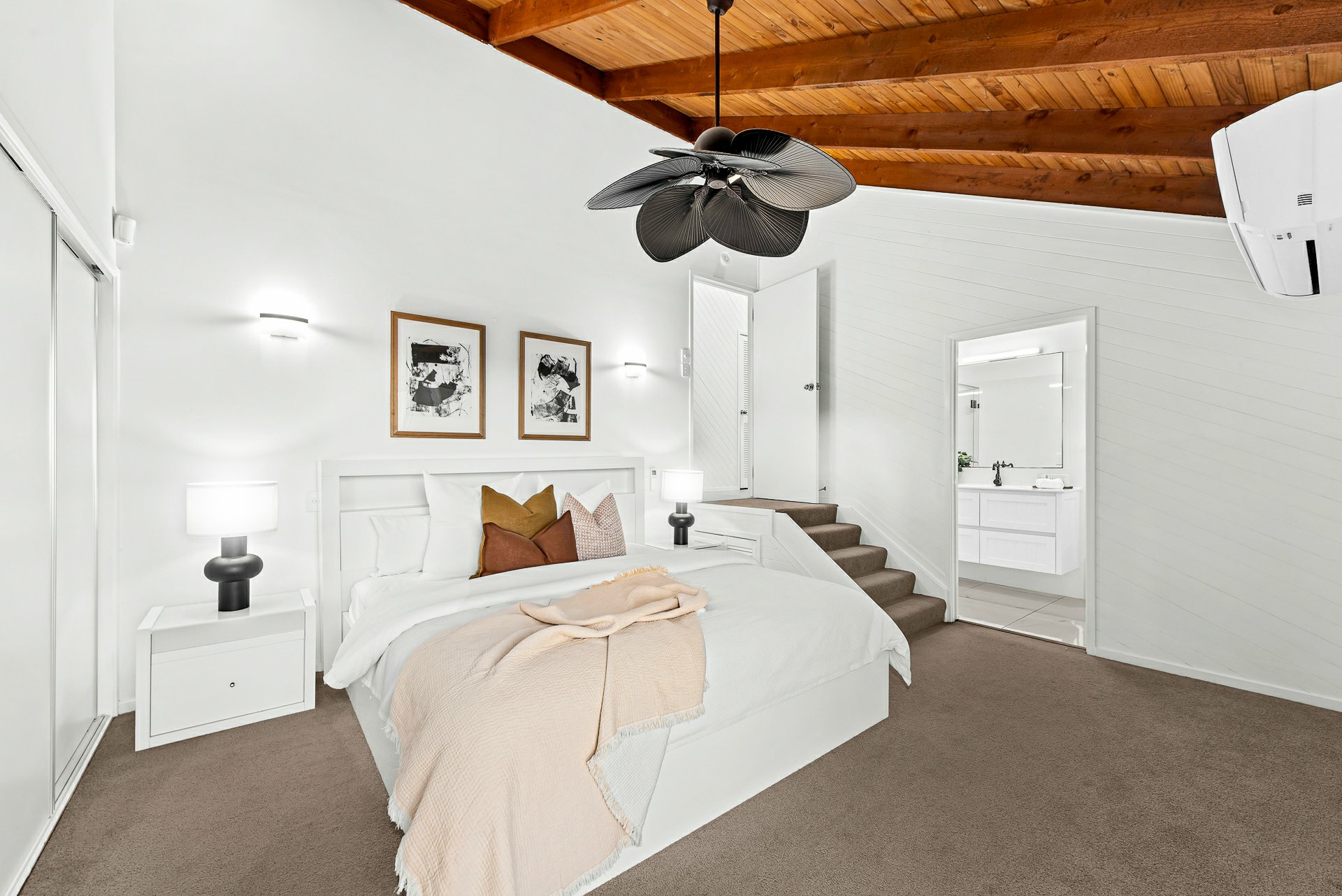 3 Knox Court, ROCHEDALE SOUTH
