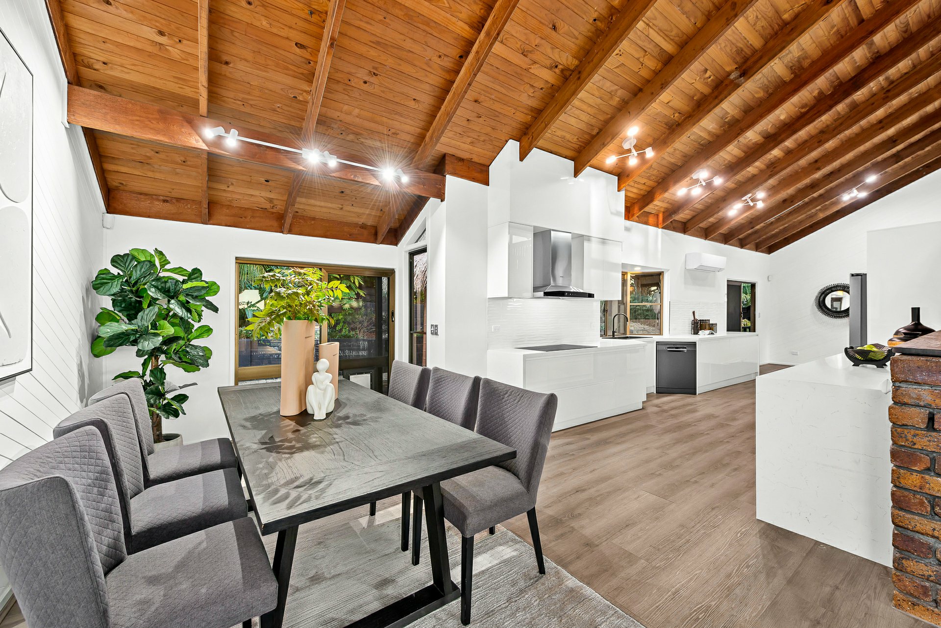 3 Knox Court, ROCHEDALE SOUTH