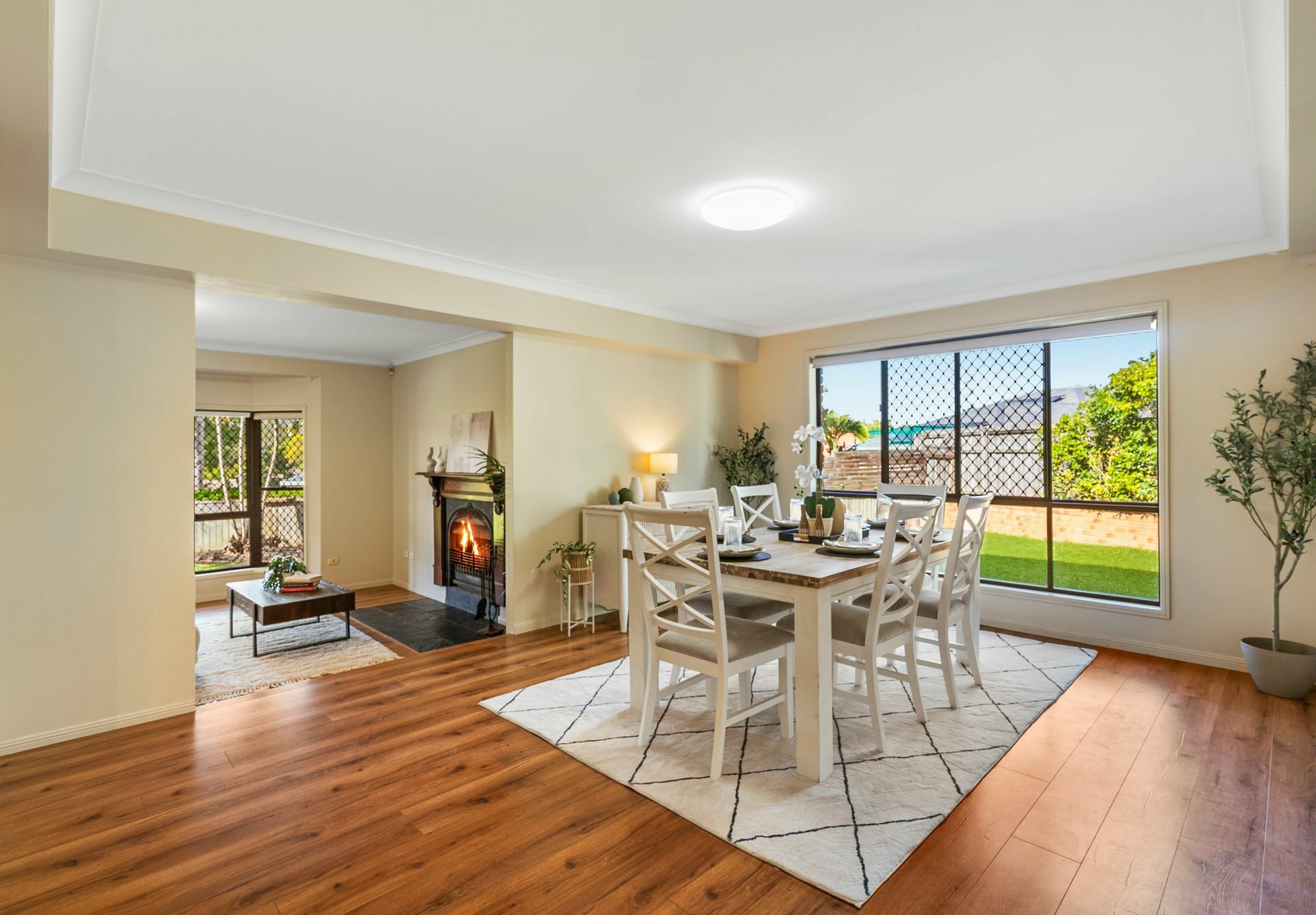 4 Kensington Place, WISHART