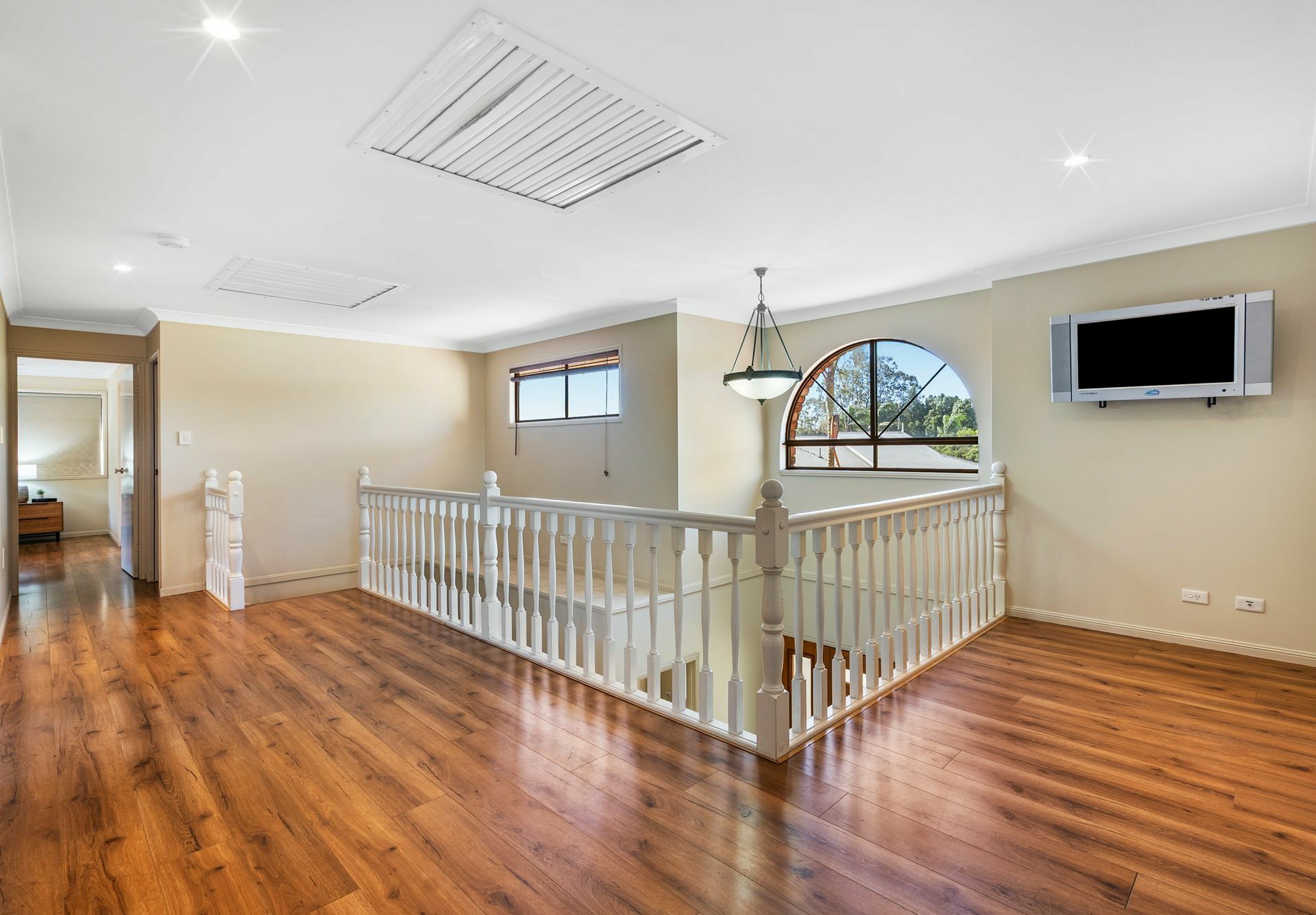 4 Kensington Place, WISHART