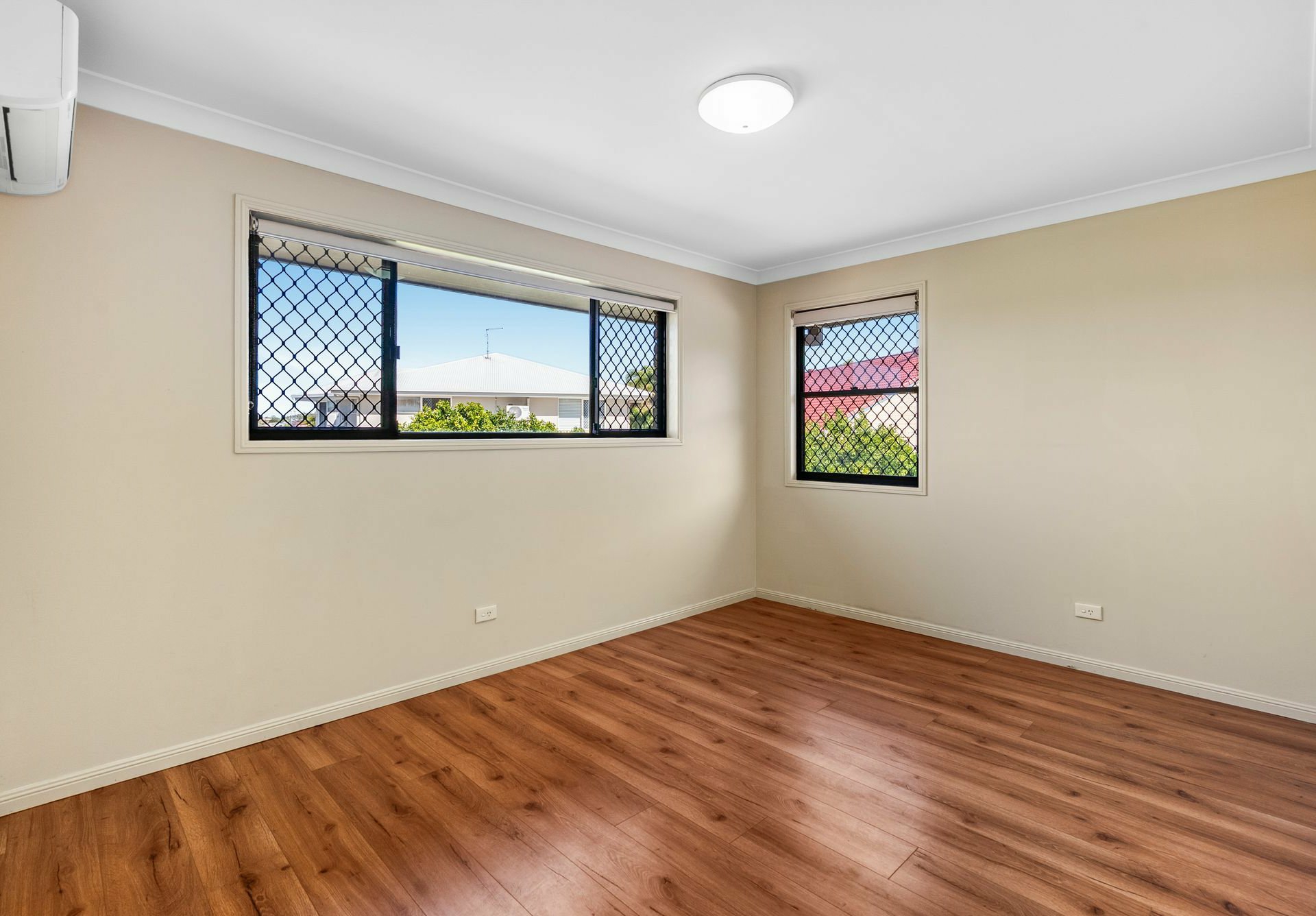 4 Kensington Place, WISHART