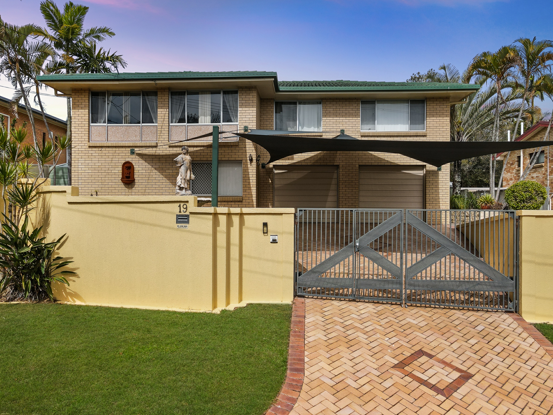 19 Jacqueline Avenue, SPRINGWOOD
