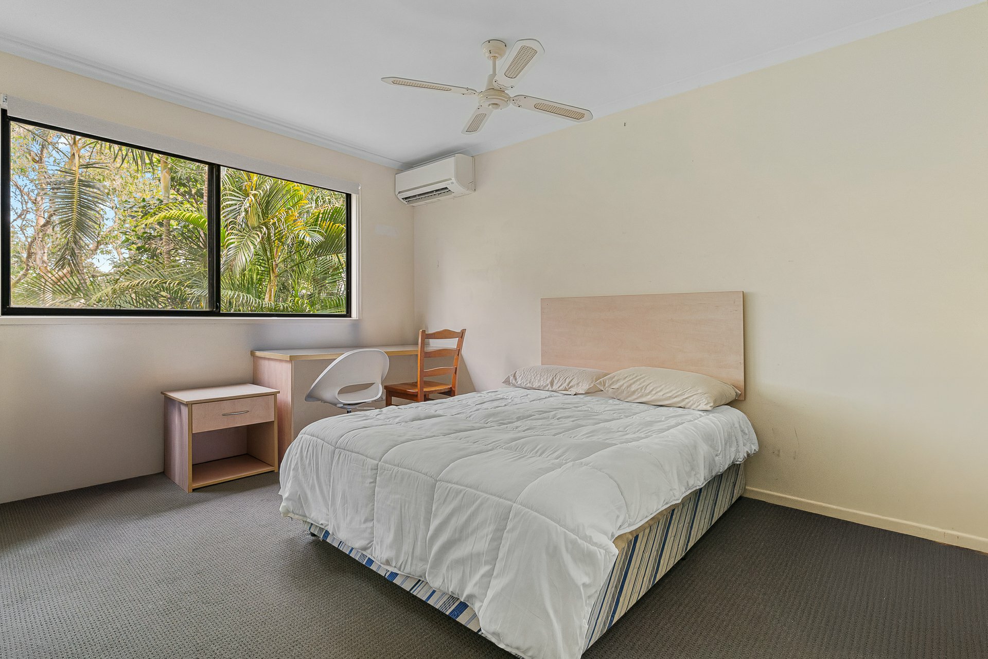 50/45 Barrett Street, ROBERTSON