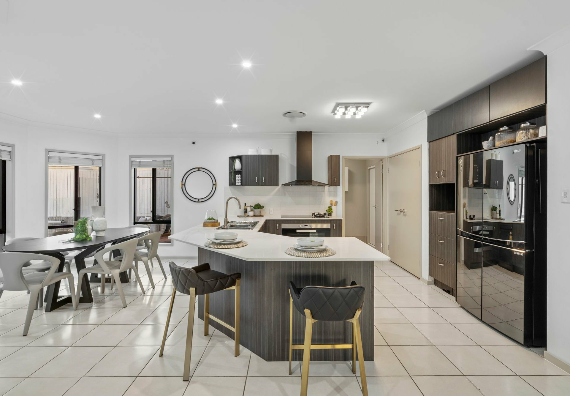 2 Snowbell Close — photo 9 of 25