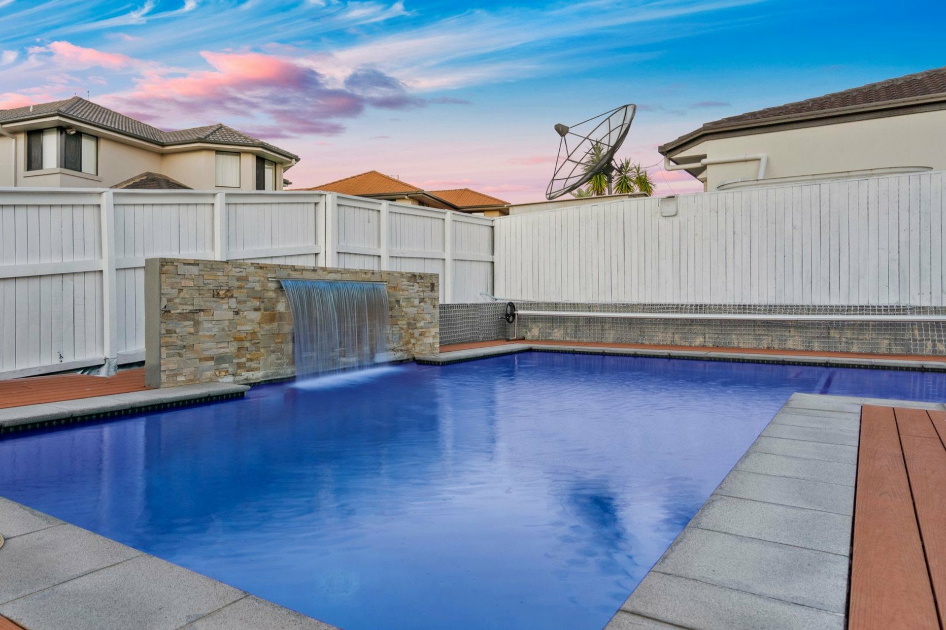 2 Snowbell Close — photo 15 of 25