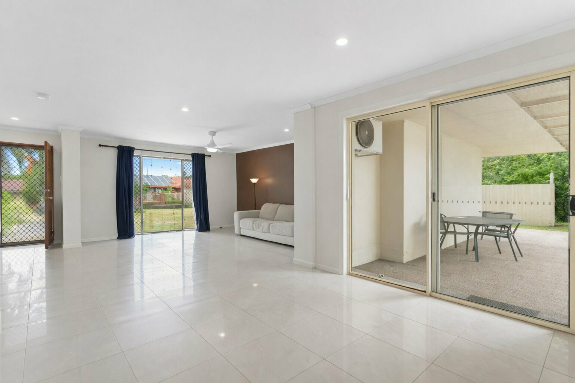 17 Hellawell Road — photo 10 of 25