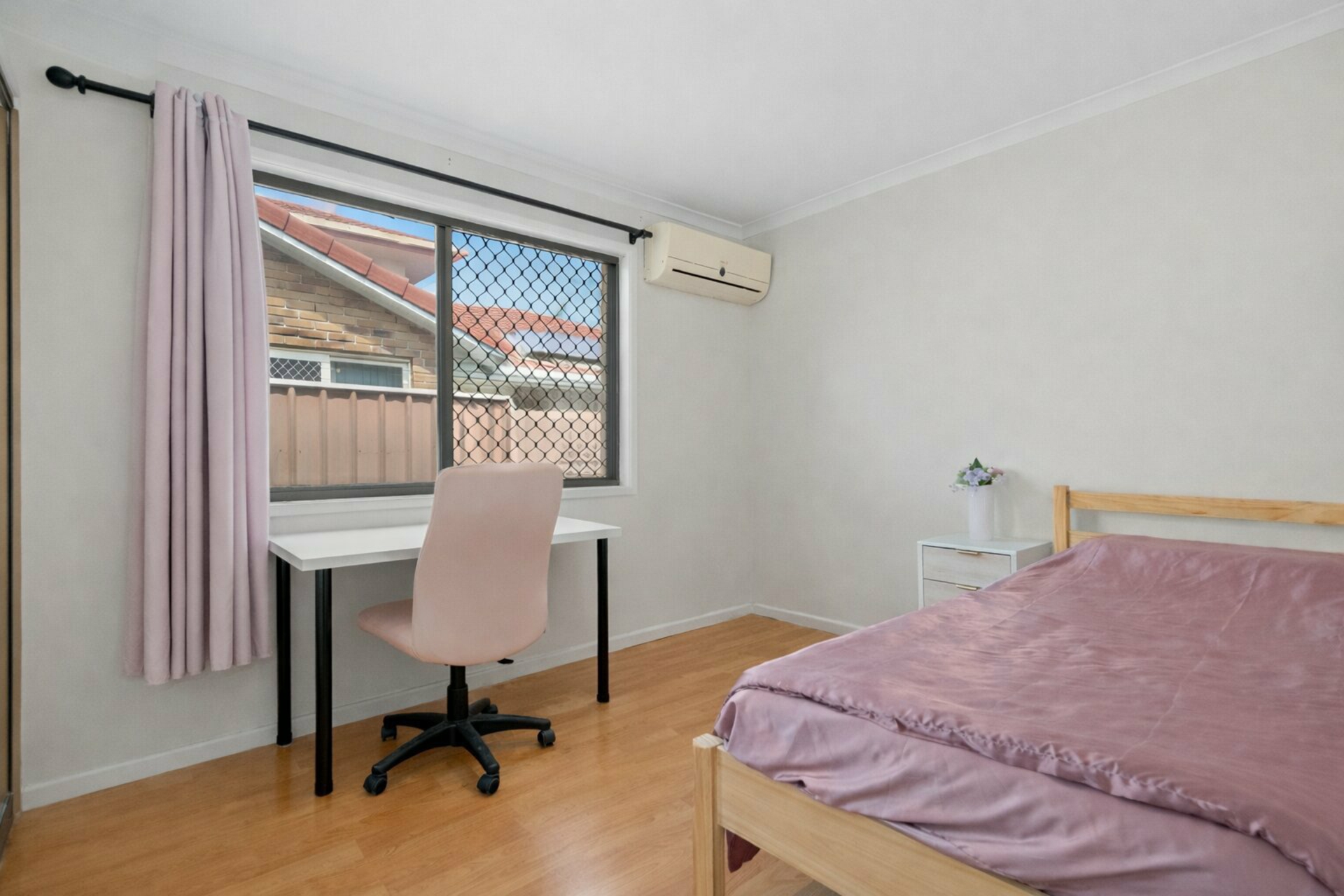 17 Hellawell Road — photo 11 of 25