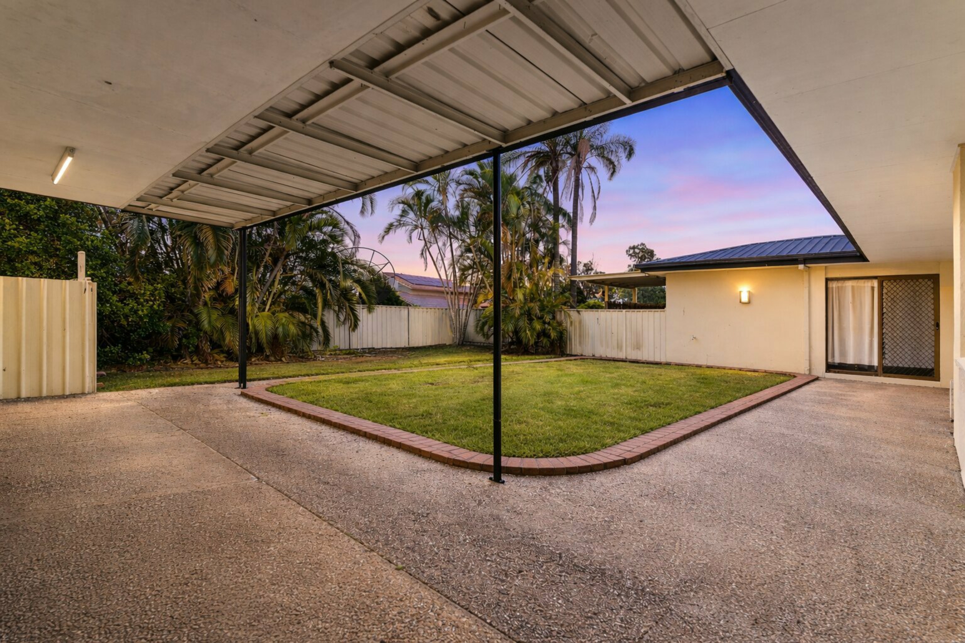 17 Hellawell Road — photo 15 of 25