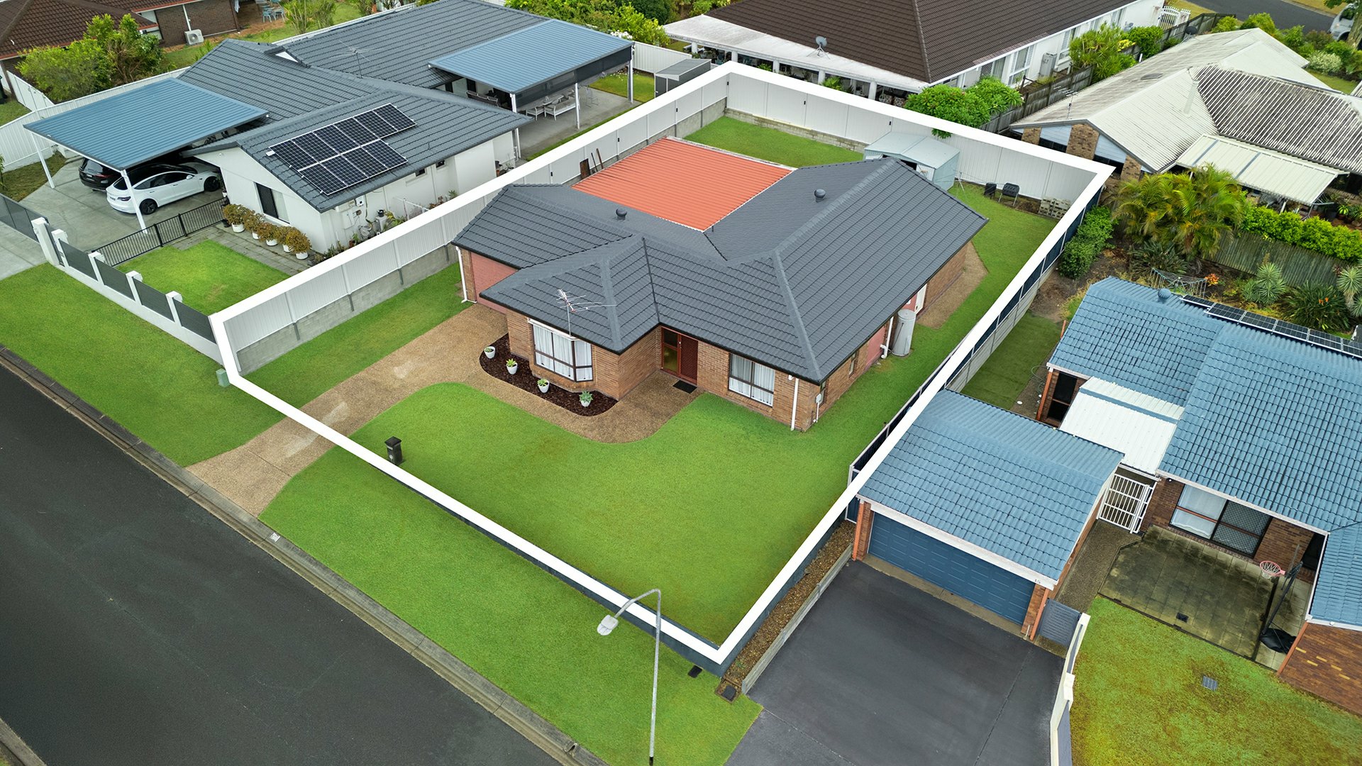 17 Goorari Street — photo 2 of 25