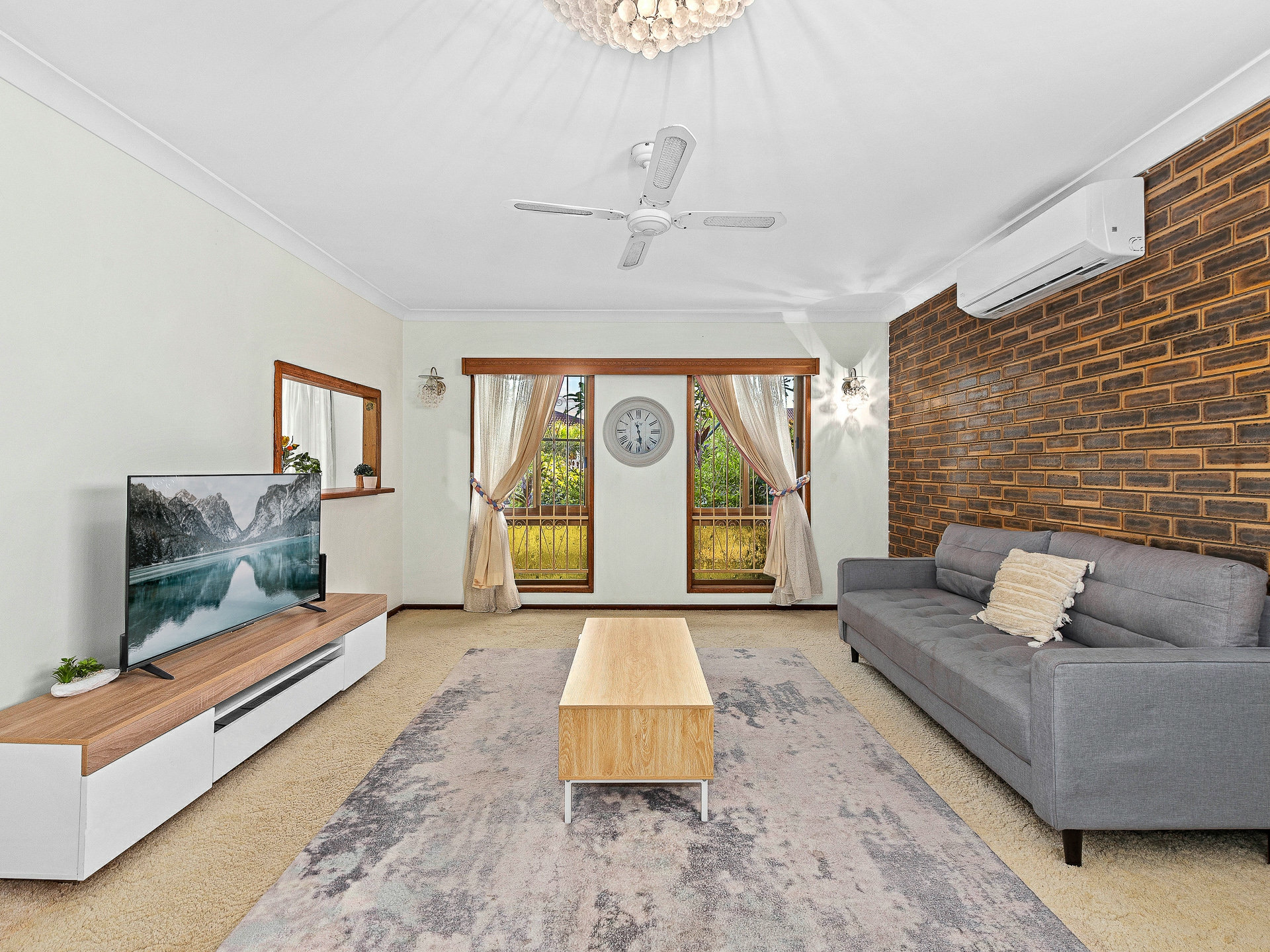 27 Devenish Street — photo 5 of 25