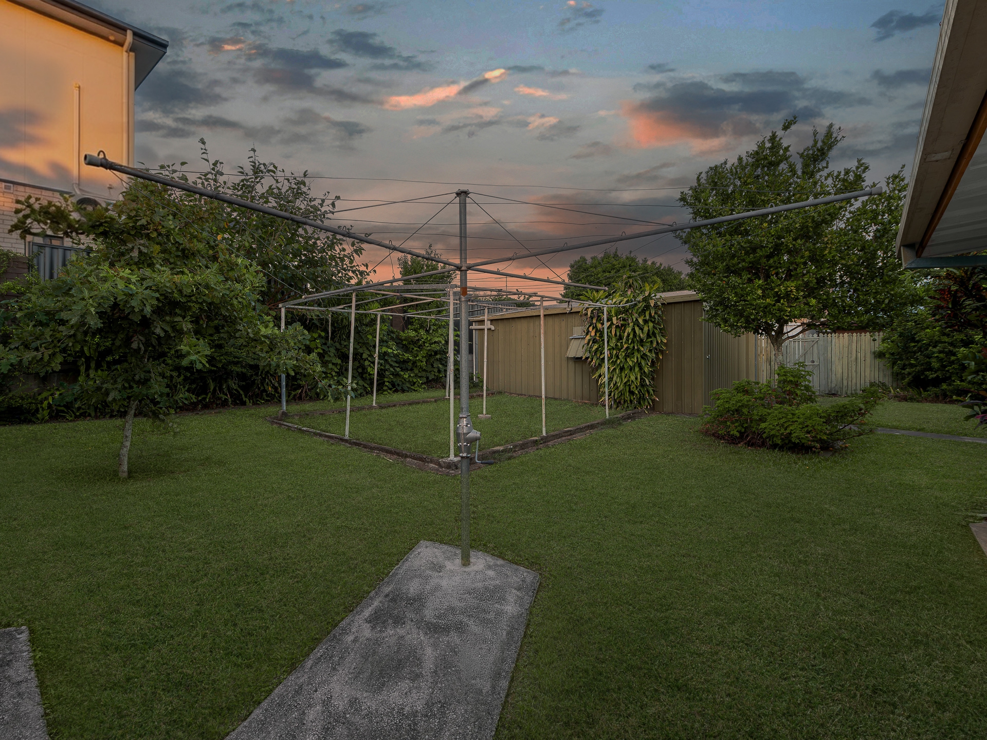 27 Devenish Street — photo 23 of 25