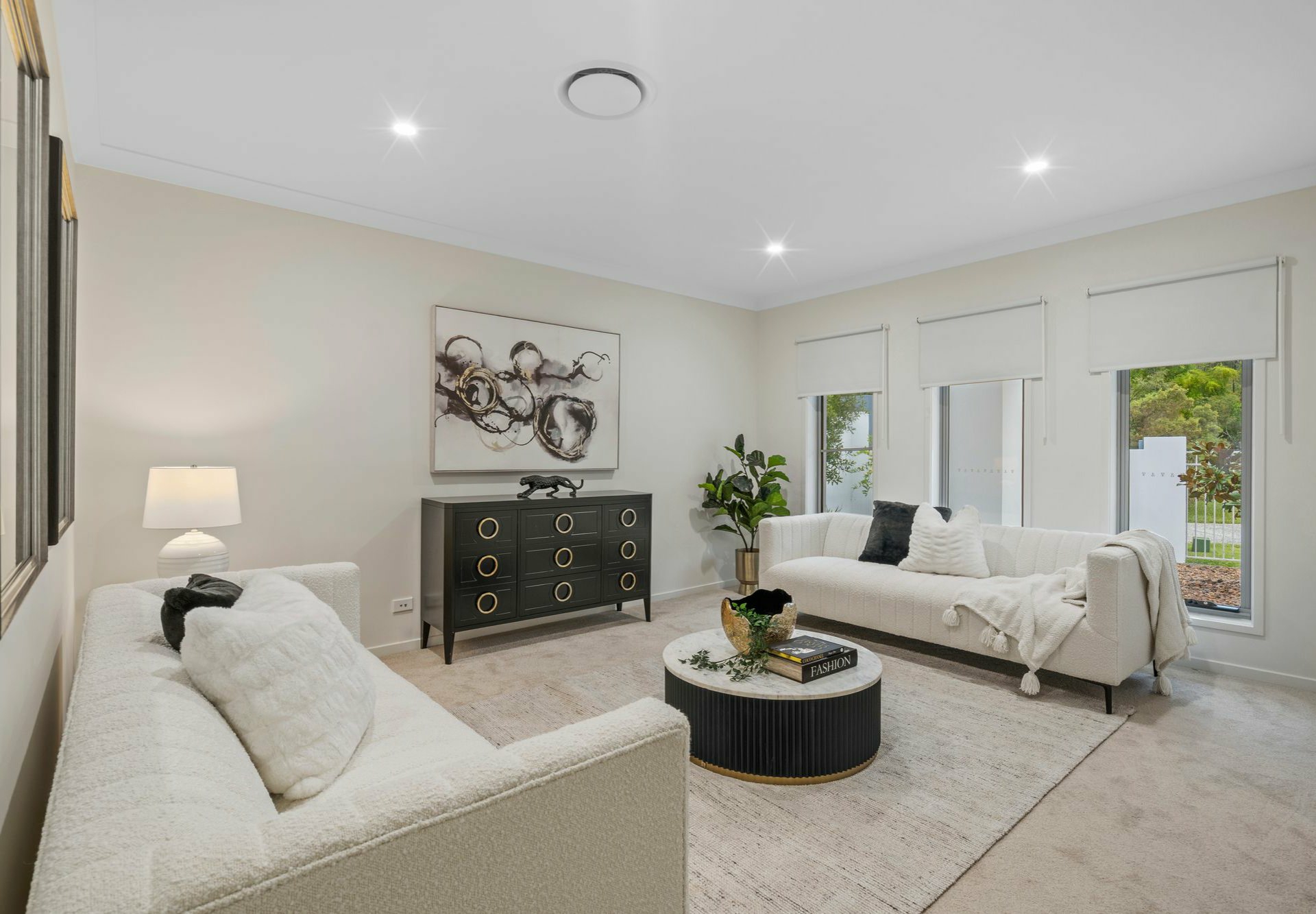 26 Peachtree Place — photo 3 of 25