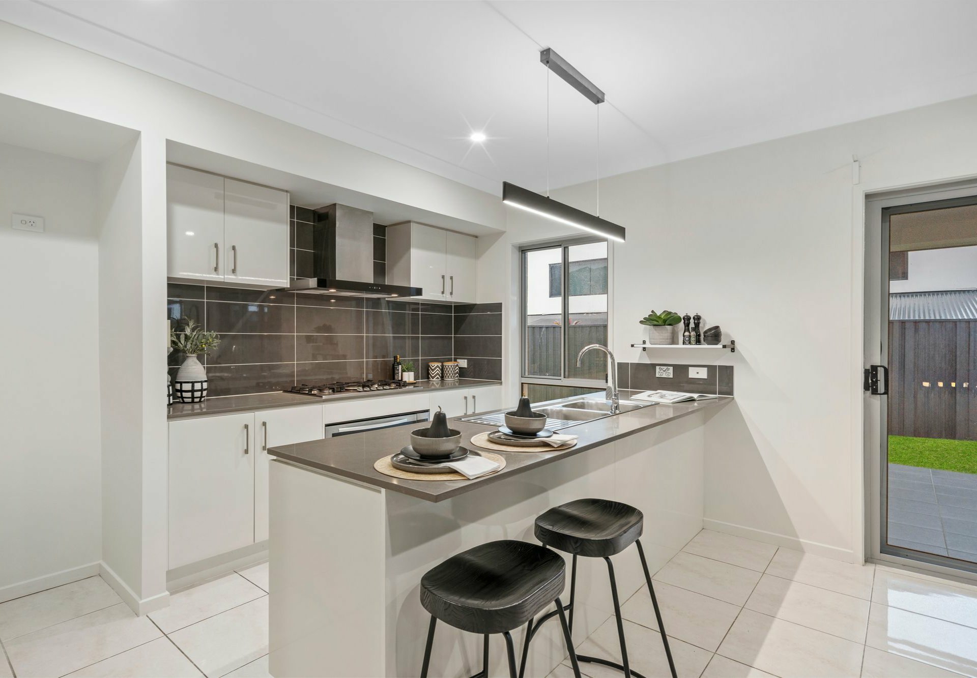 26 Peachtree Place — photo 6 of 25