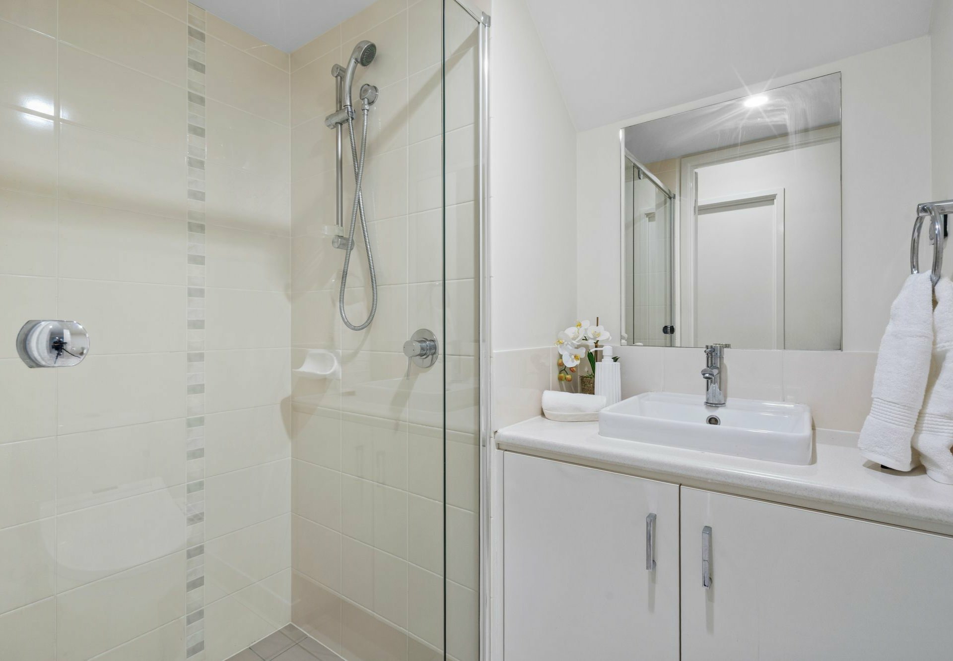 26 Peachtree Place — photo 13 of 25